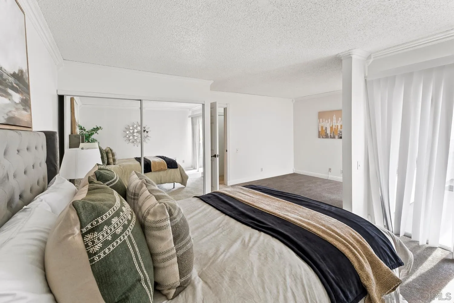 https://cdn.realtyfeed.com/cdn/127/260018401/48b5b9043169b0374115ee576f0897b0.webp