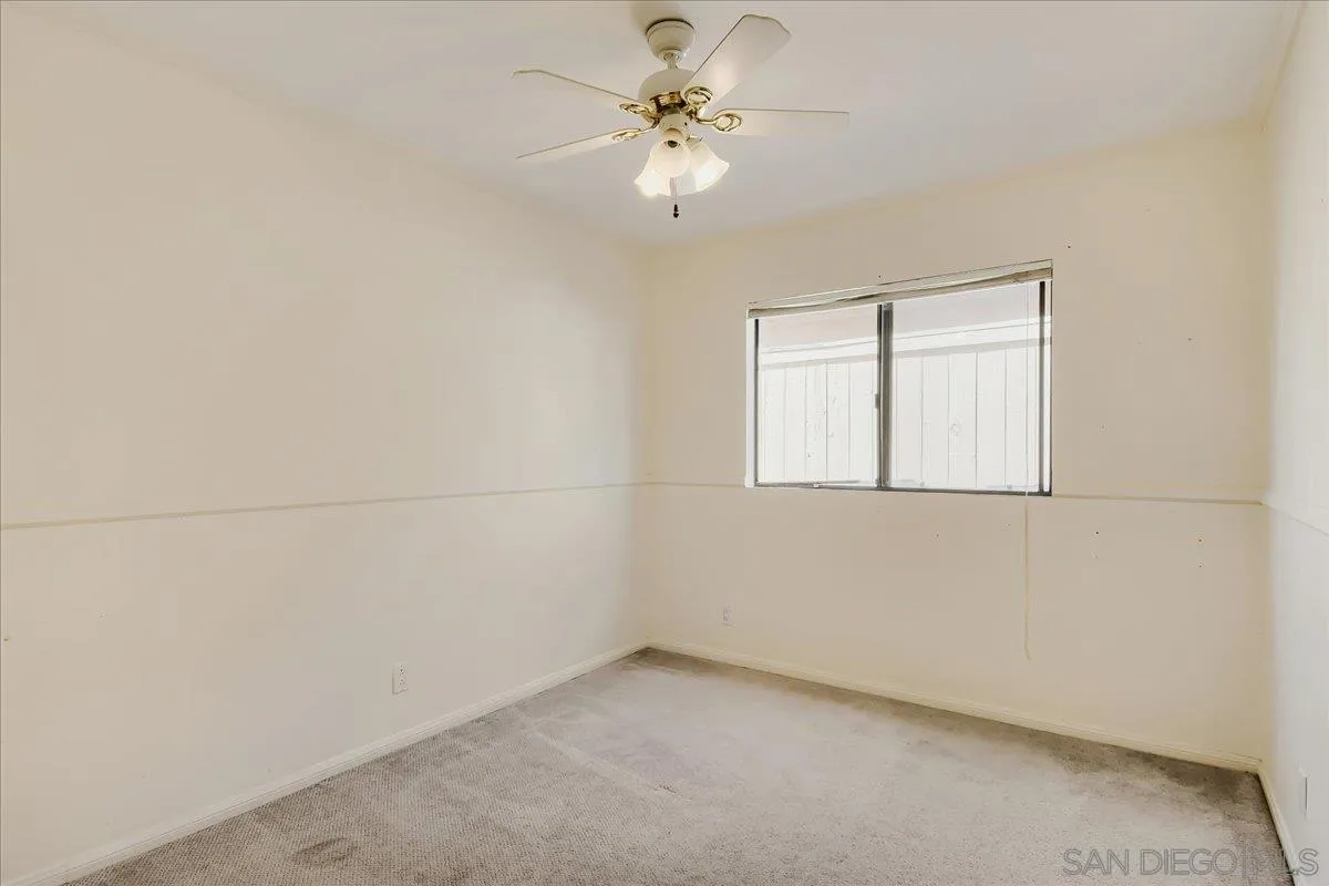 https://cdn.realtyfeed.com/cdn/127/260018409/54134c407d602e8fce2829195c303941.webp