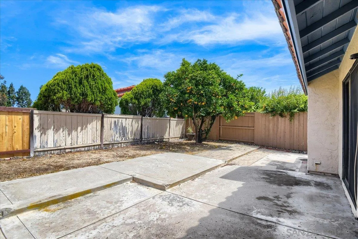 https://cdn.realtyfeed.com/cdn/127/260018409/6e602dd6be5a54065d443d58e59a40a4.webp