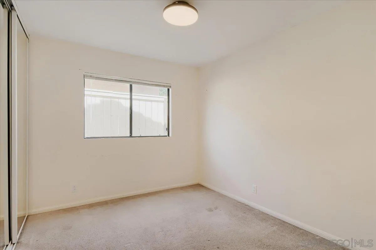 https://cdn.realtyfeed.com/cdn/127/260018409/78cfe07371f3657853ffc98971b37896.webp