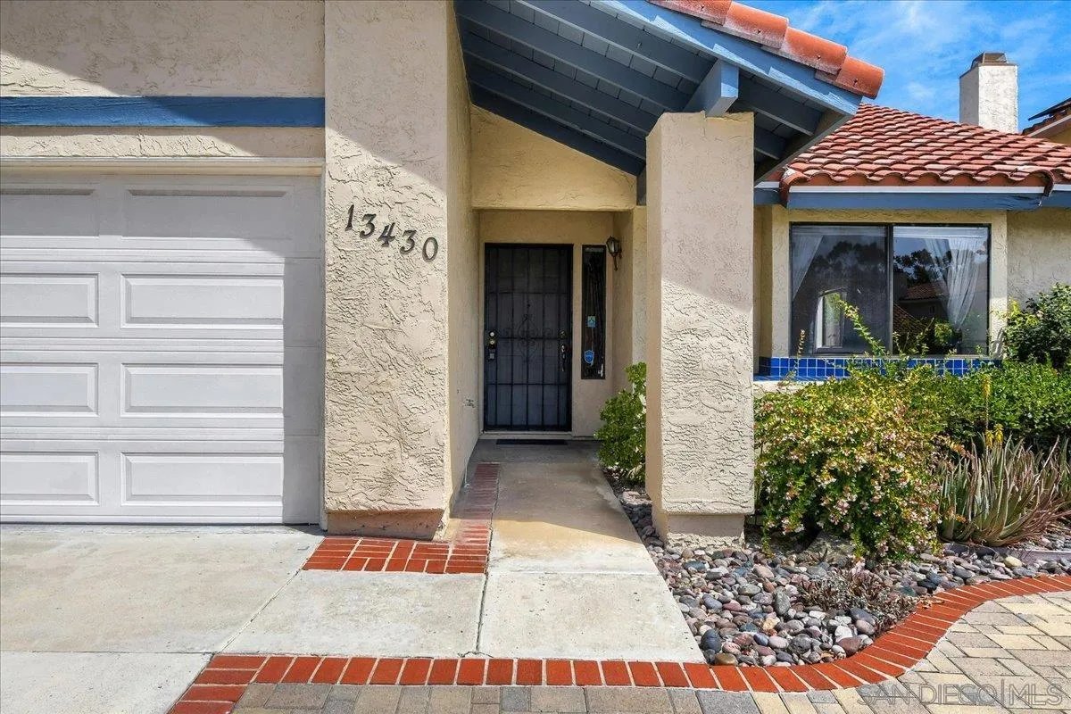 13430 Bavarian Drive, San Diego, CA 92129 - Photo 3 of 35, San Diego, CA