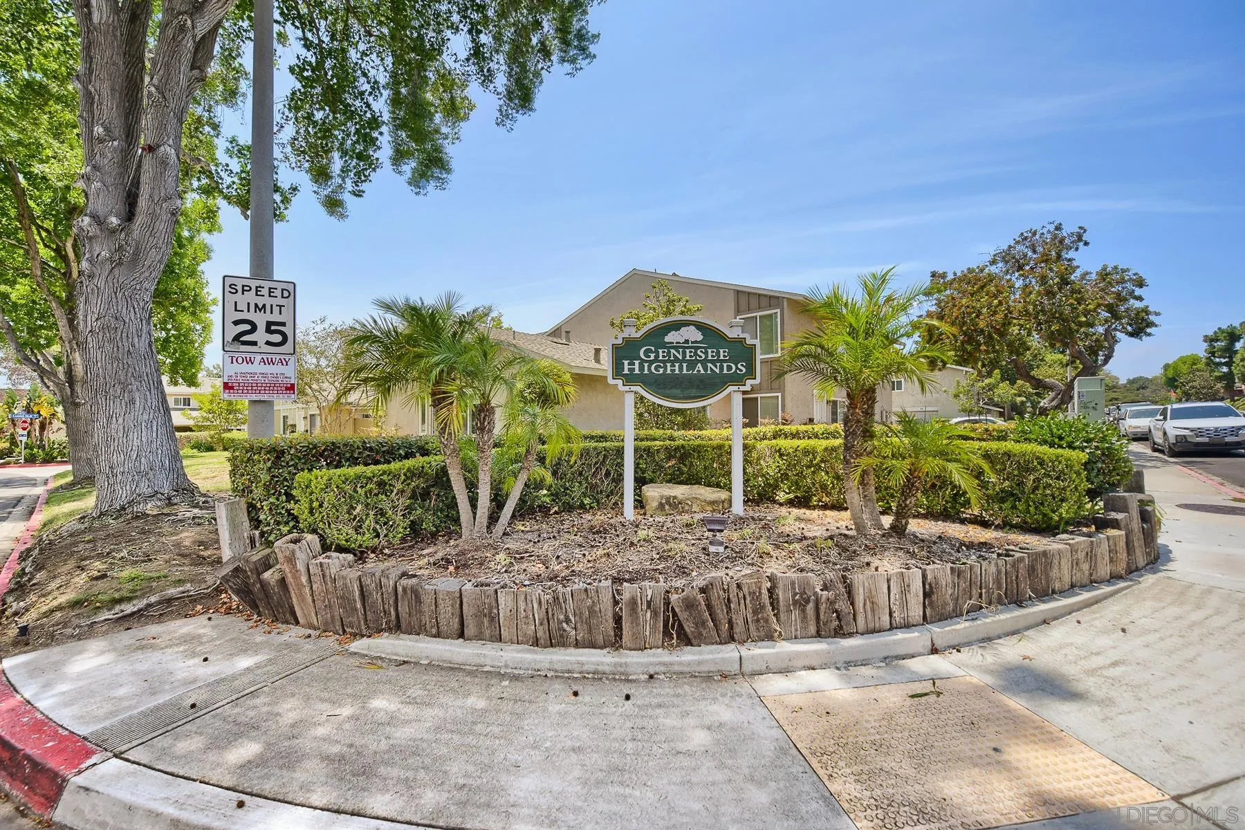https://cdn.realtyfeed.com/cdn/127/260018410/9fd2fd5928a95b27b9bed581c89f5102.webp