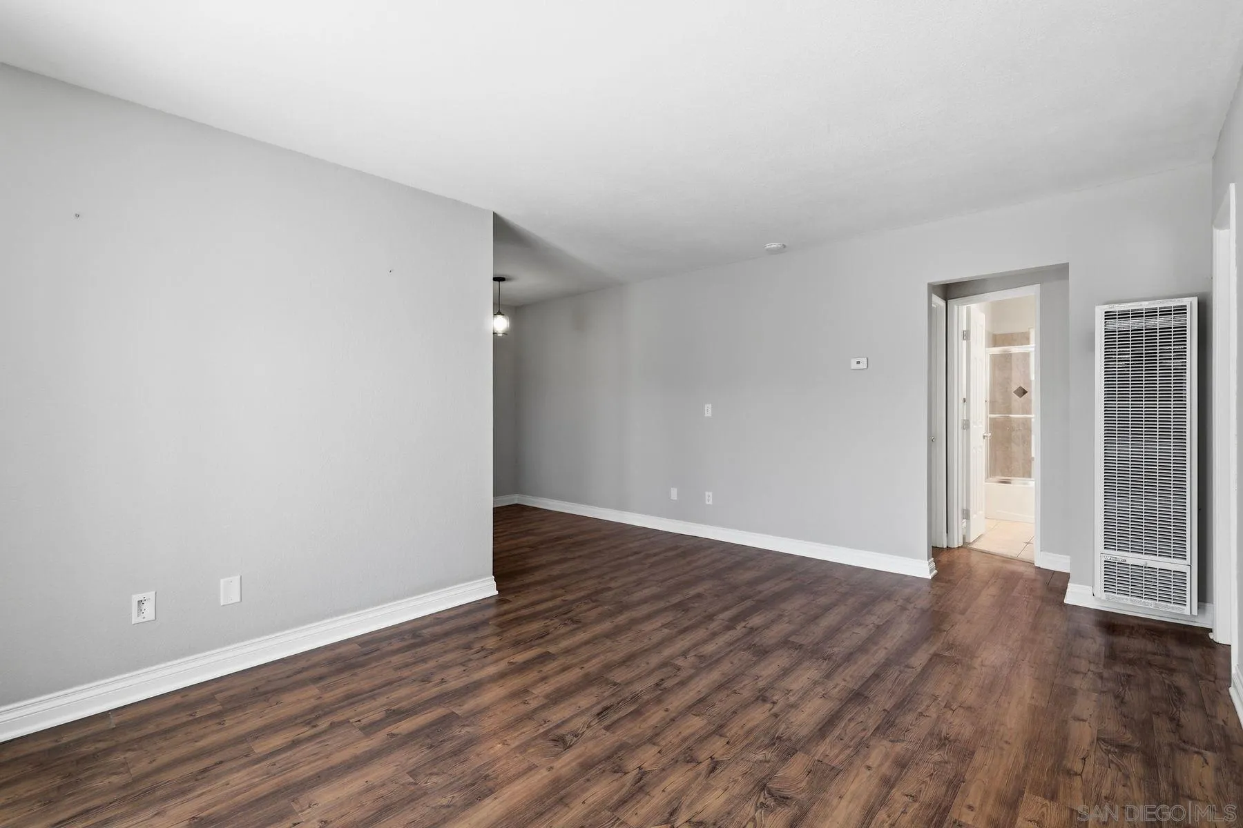 https://cdn.realtyfeed.com/cdn/127/260018412/c24fdb17a1a252226fd24b10a3b14217.webp