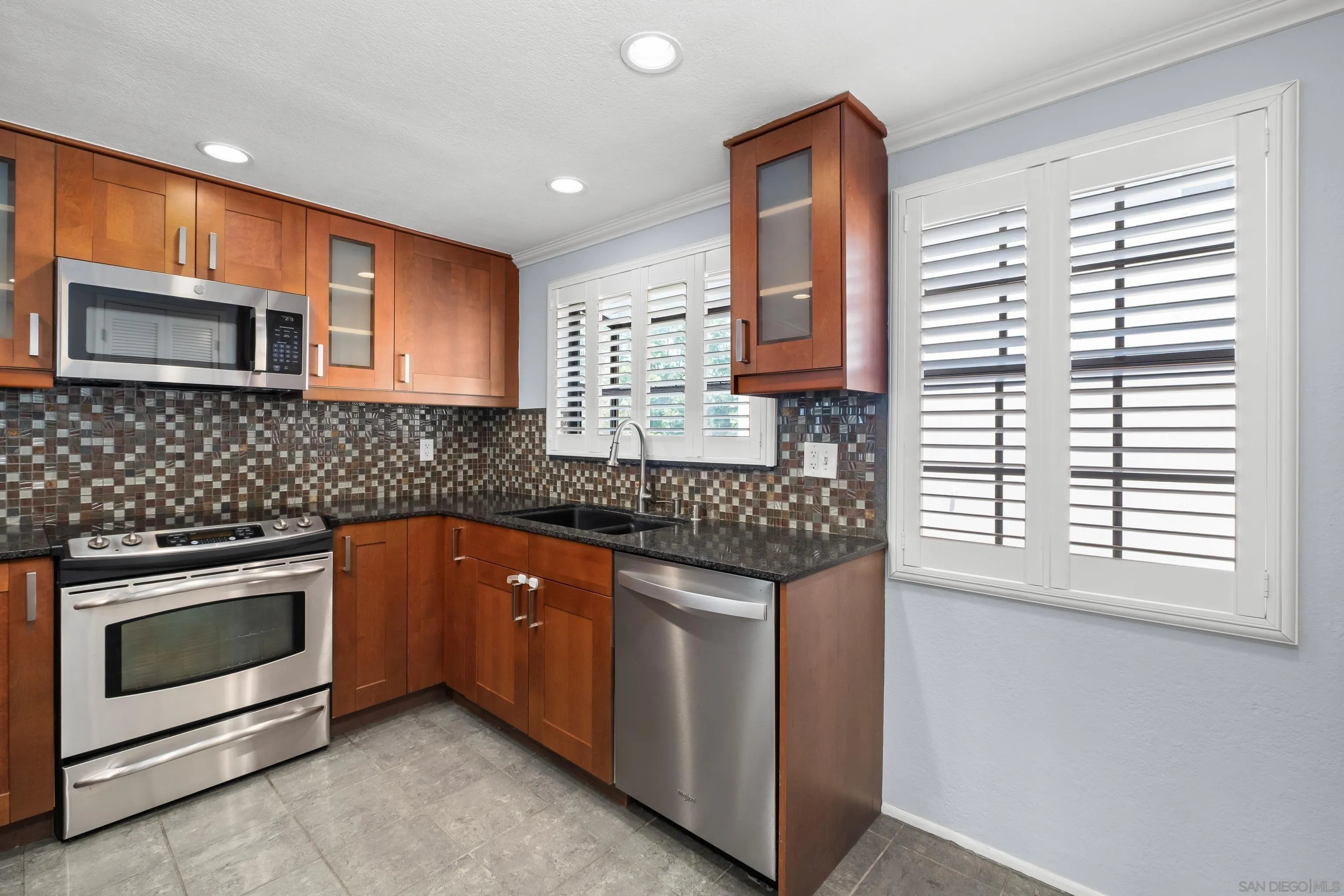 1411 Robinson Ave Unit 14, San Diego, CA 92103 - Photo 4 of 29, San Diego, CA