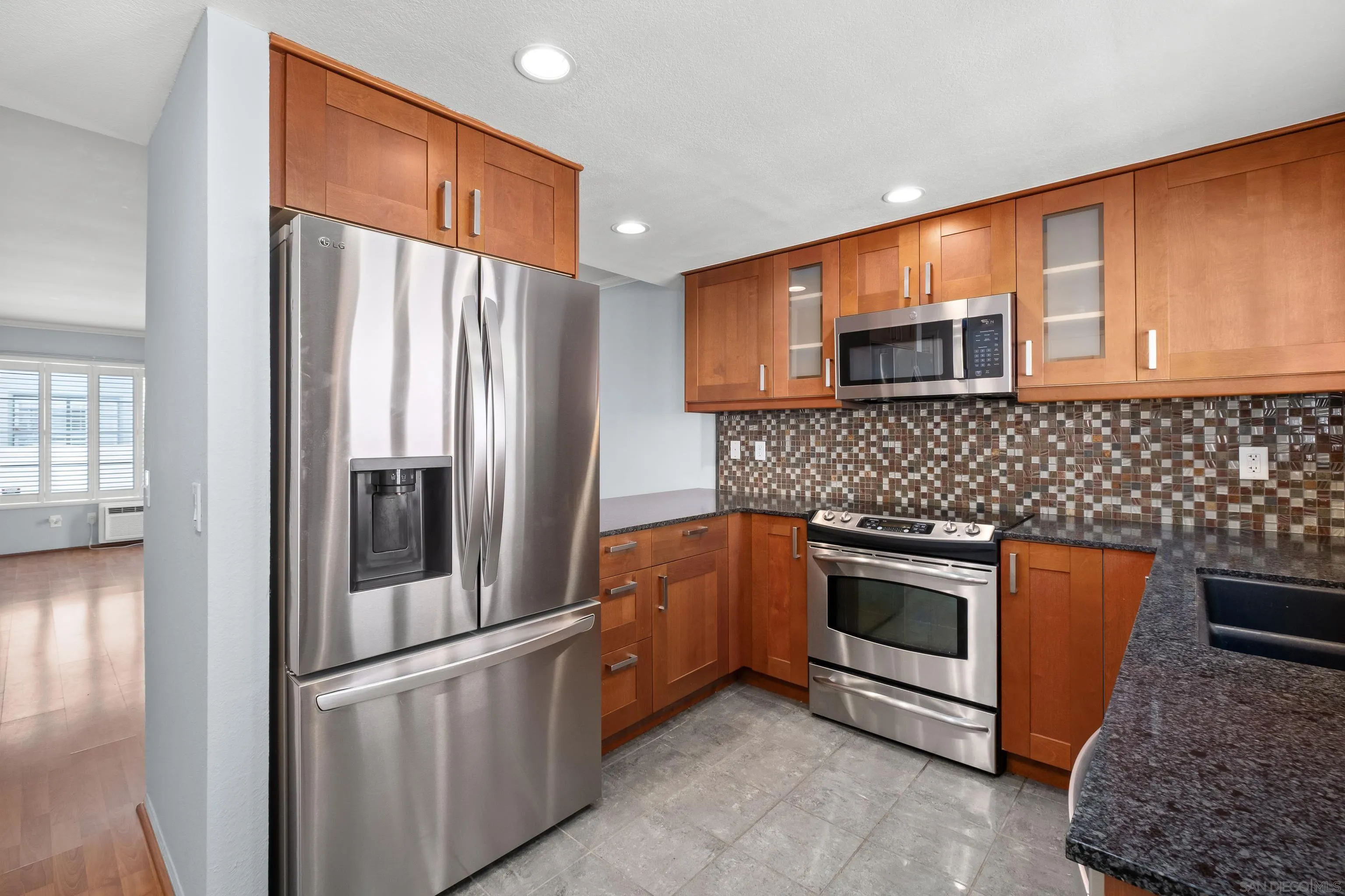 1411 Robinson Ave Unit 14, San Diego, CA 92103 - Photo 3 of 29, San Diego, CA
