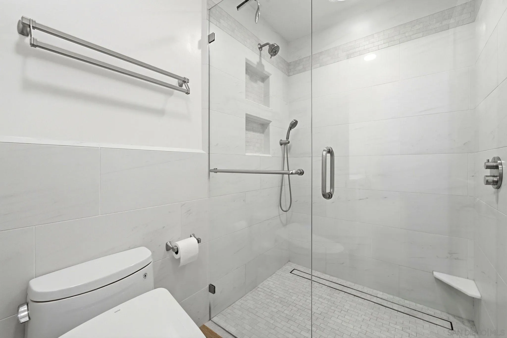 Photo #36: 260018432 Listing: Photo #36