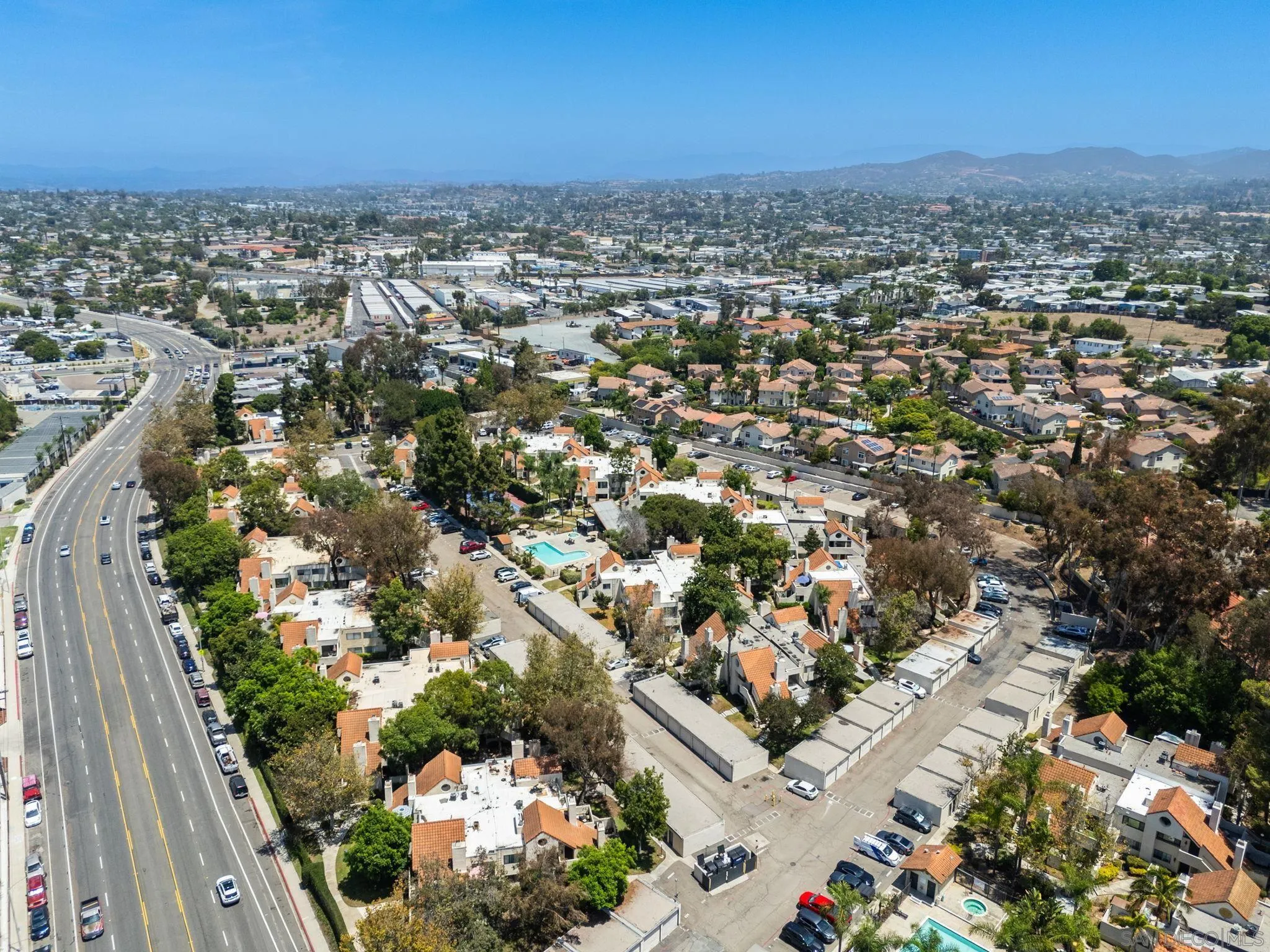 https://cdn.realtyfeed.com/cdn/127/260018433/313f7460bdae65c878267dc8b095d731.webp