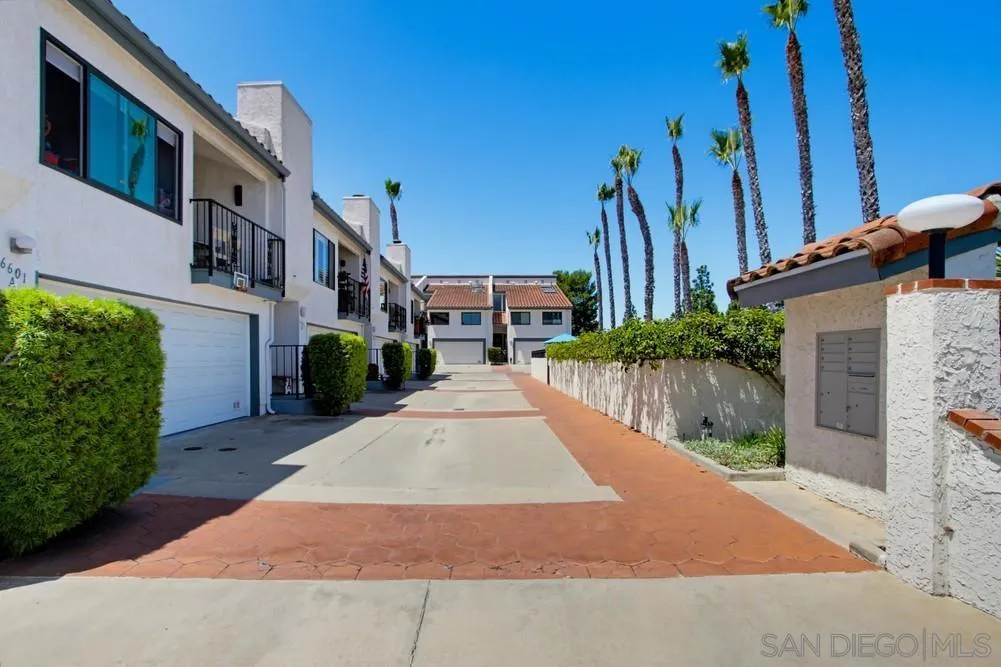 6601 Santa Isabel Unit B, Carlsbad, CA 92009 - Photo 4 of 45, Carlsbad, CA