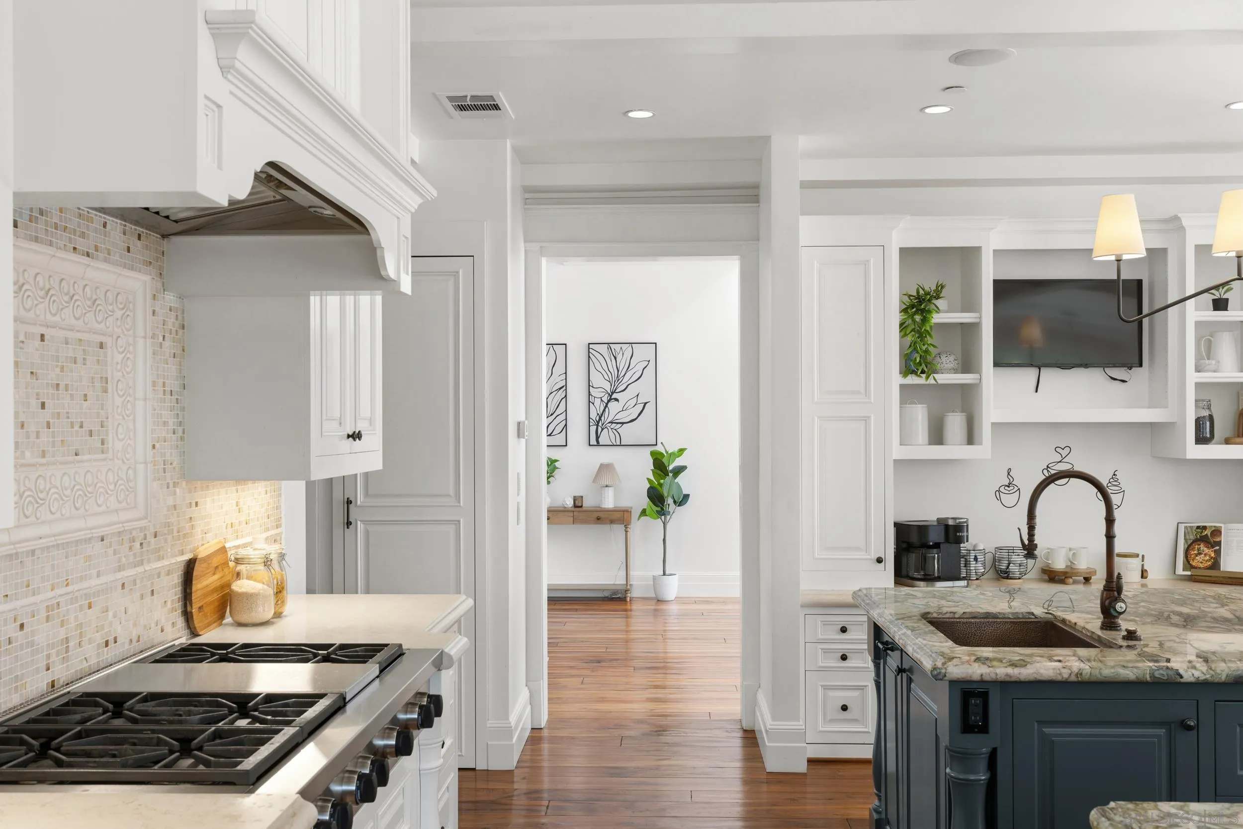 https://cdn.realtyfeed.com/cdn/127/260018439/0c62110fdfa586e252b97ba999d4c183.webp