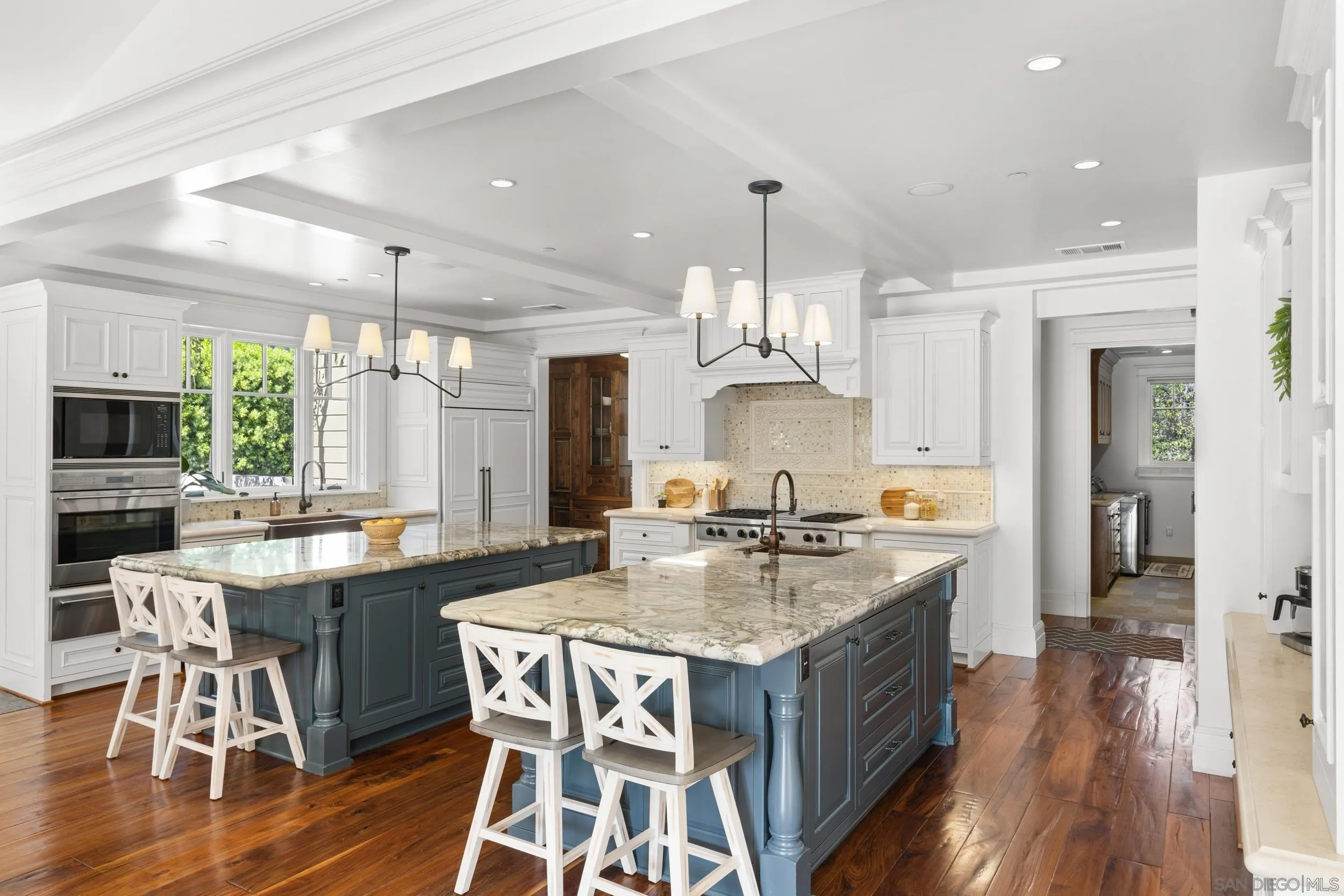 https://cdn.realtyfeed.com/cdn/127/260018439/10c171c1a9b37fee7f5cc5756f5bc817.webp