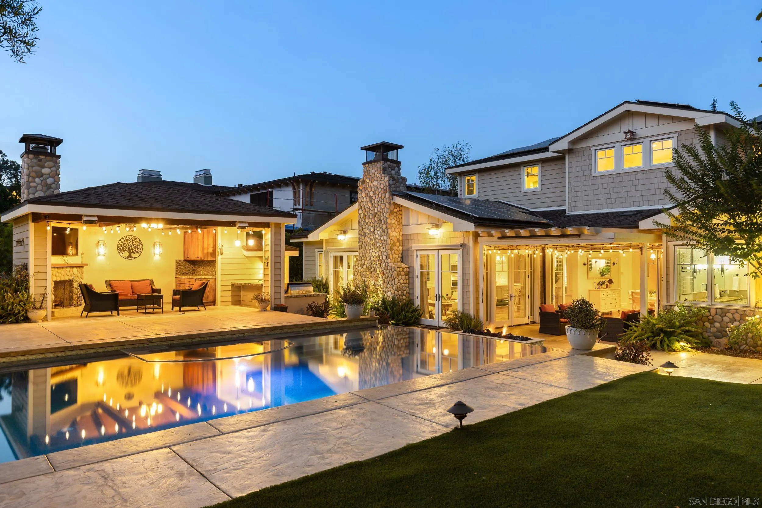 https://cdn.realtyfeed.com/cdn/127/260018439/1ebe7f9a71e73affb2b540781b62fec9.webp