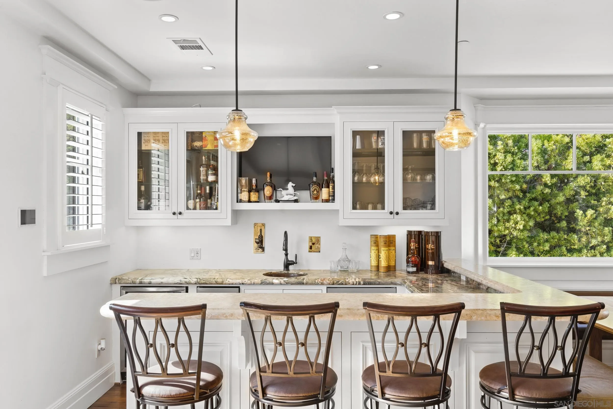 https://cdn.realtyfeed.com/cdn/127/260018439/770b311ca3dc43d66df007f90425590e.webp