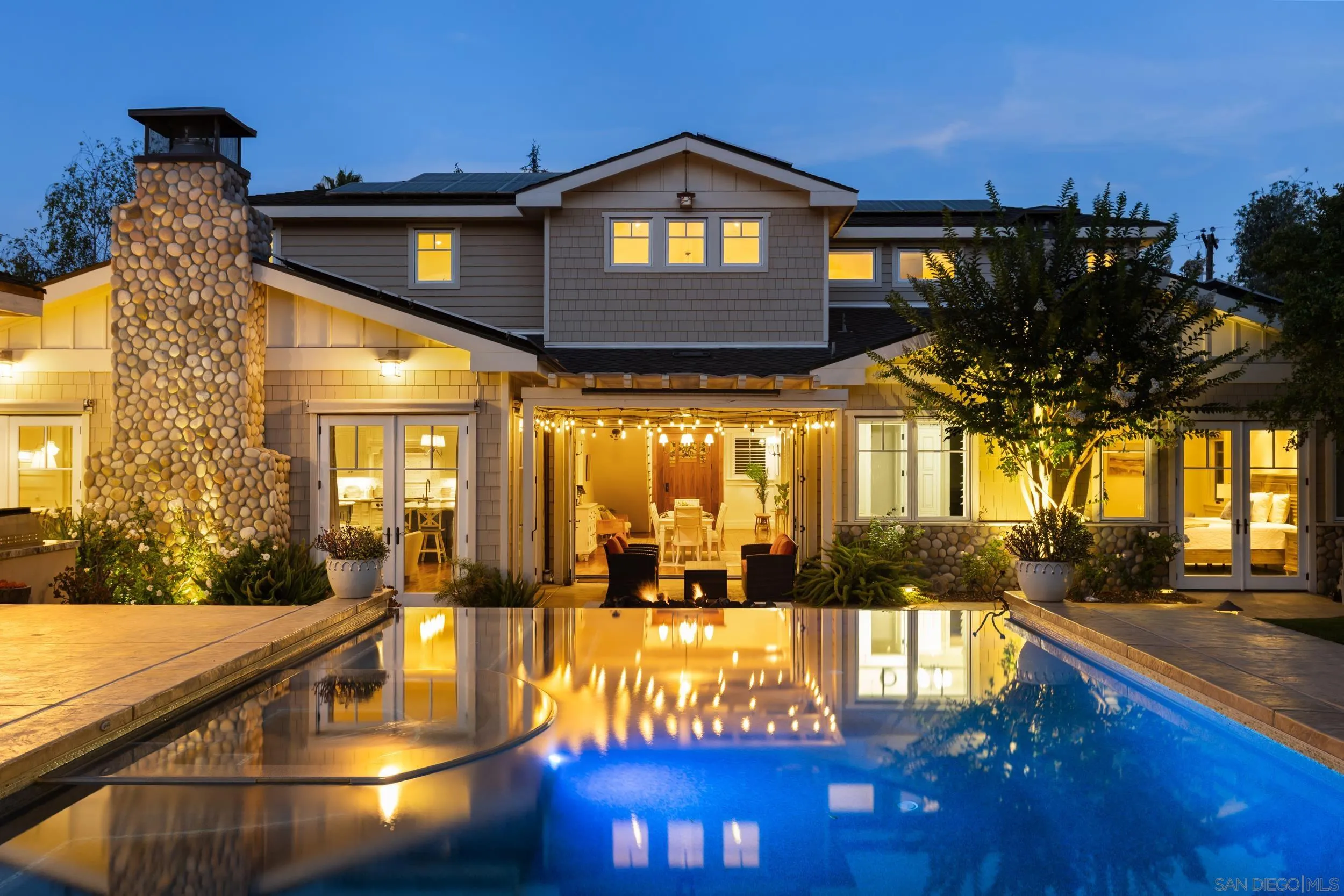 https://cdn.realtyfeed.com/cdn/127/260018439/9462a24b388fe8bd2397c2a3b711cee1.webp