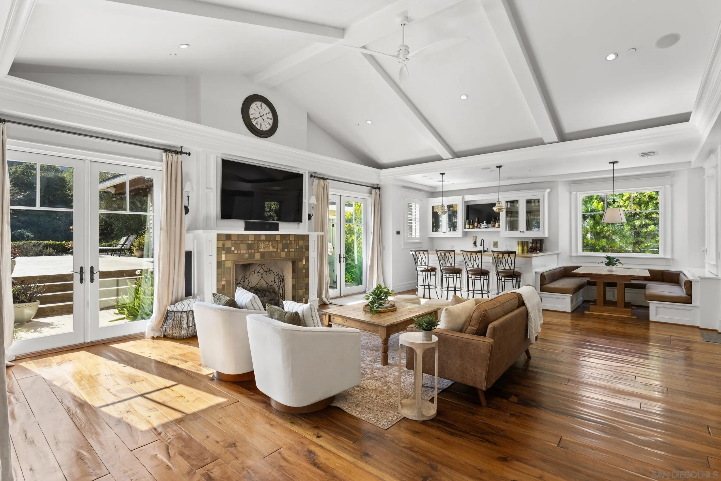 https://cdn.realtyfeed.com/cdn/127/260018439/9d5a116635d7b3db50233c0414492020.webp