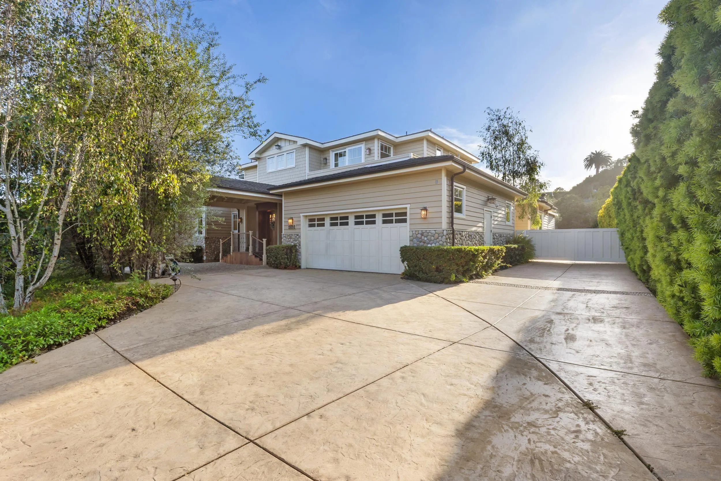 https://cdn.realtyfeed.com/cdn/127/260018439/b5d10520d0ea6bcbaa226ee410d14d4f.webp