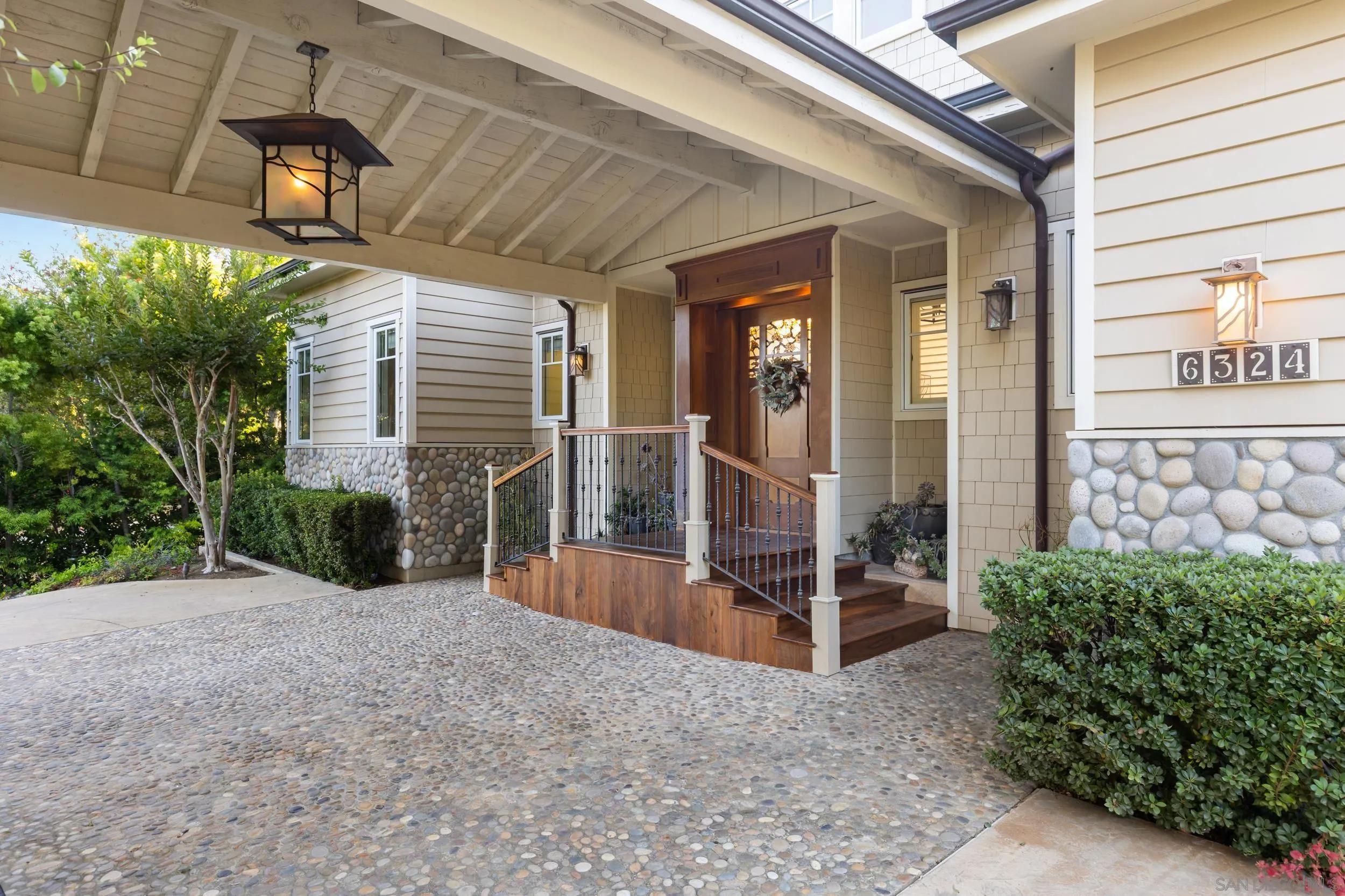 https://cdn.realtyfeed.com/cdn/127/260018439/c73ce49827a89978fa50f08f2eef735e.webp