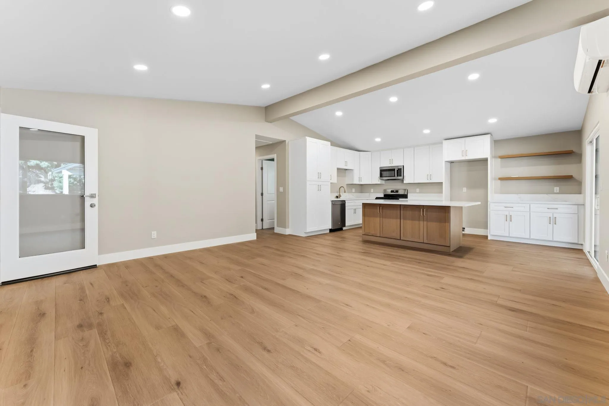 578 E Indian Rock Rd, Vista, CA 92084 - Photo 2 of 32, Vista, CA
