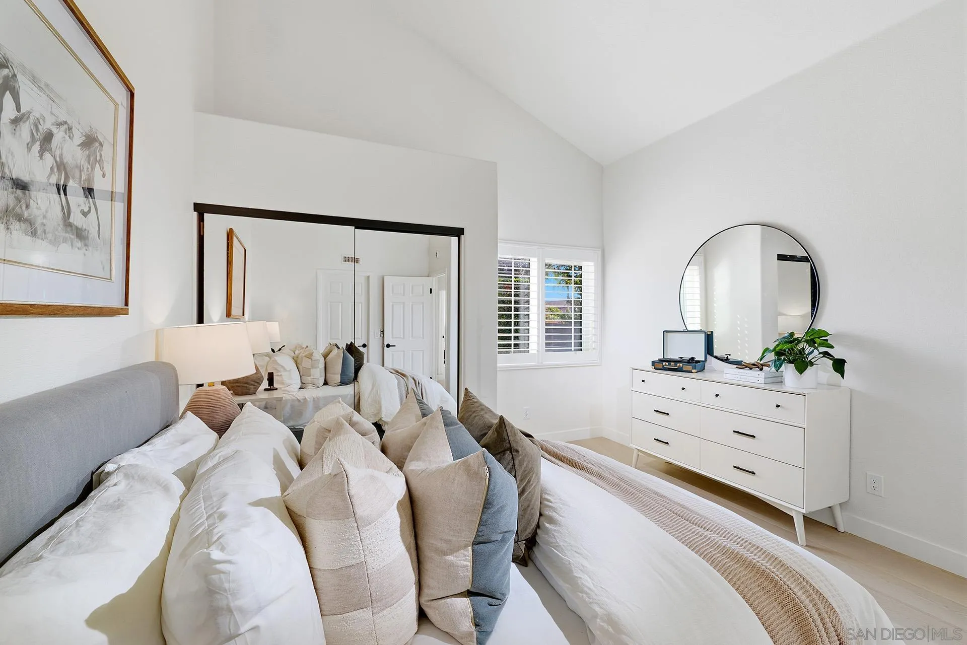 https://cdn.realtyfeed.com/cdn/127/260018447/3dc965771716c92046ae89ecb3683d9c.webp