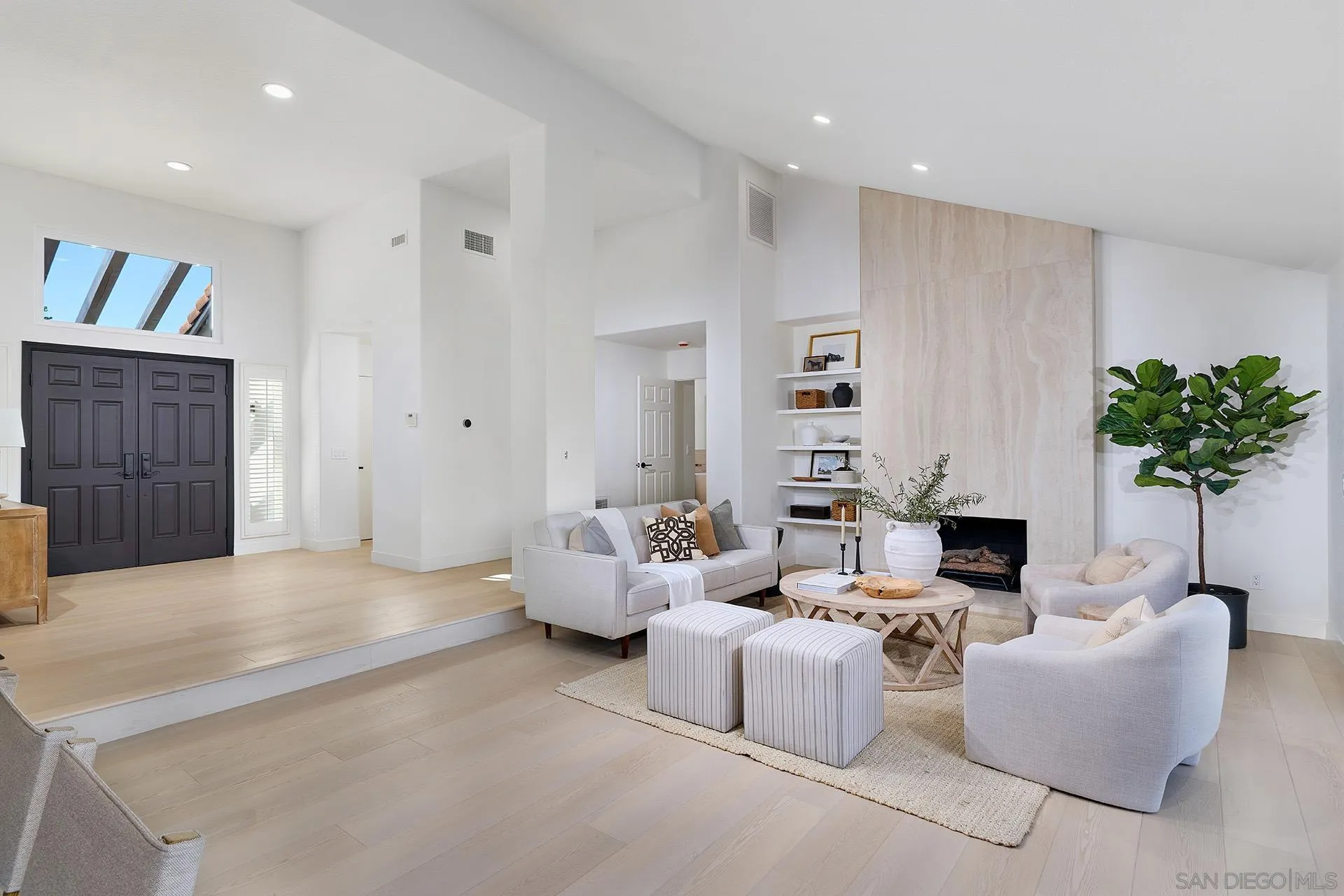 https://cdn.realtyfeed.com/cdn/127/260018447/4582073a69d6a8a363fa33a4843c096b.webp