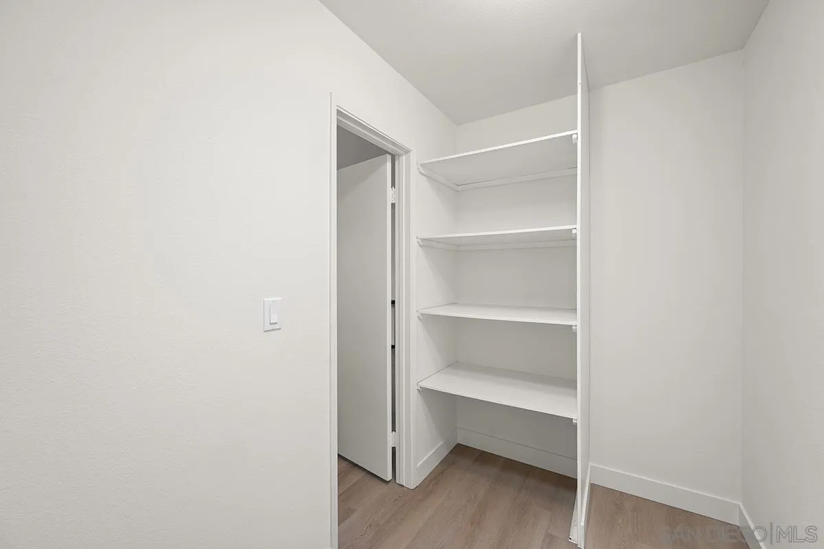 https://cdn.realtyfeed.com/cdn/127/260018449/3942e0997191f923482a5dd87be0a1f3.webp