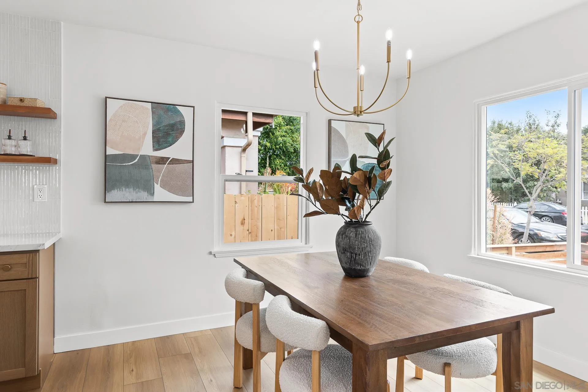 https://cdn.realtyfeed.com/cdn/127/260018453/0315efe7d0ec84e1a97c06c2fb1c8490.webp