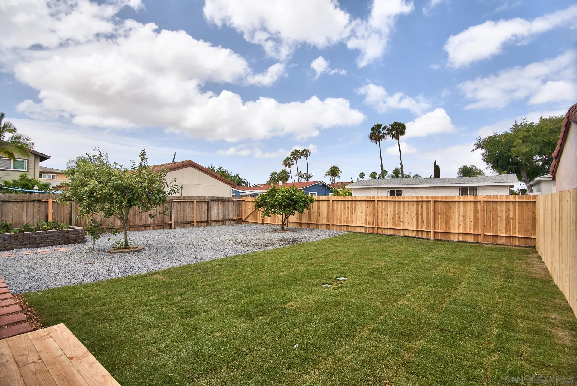 https://cdn.realtyfeed.com/cdn/127/260018453/d2e79ce1827d718a45ba970ac570c8c0.webp