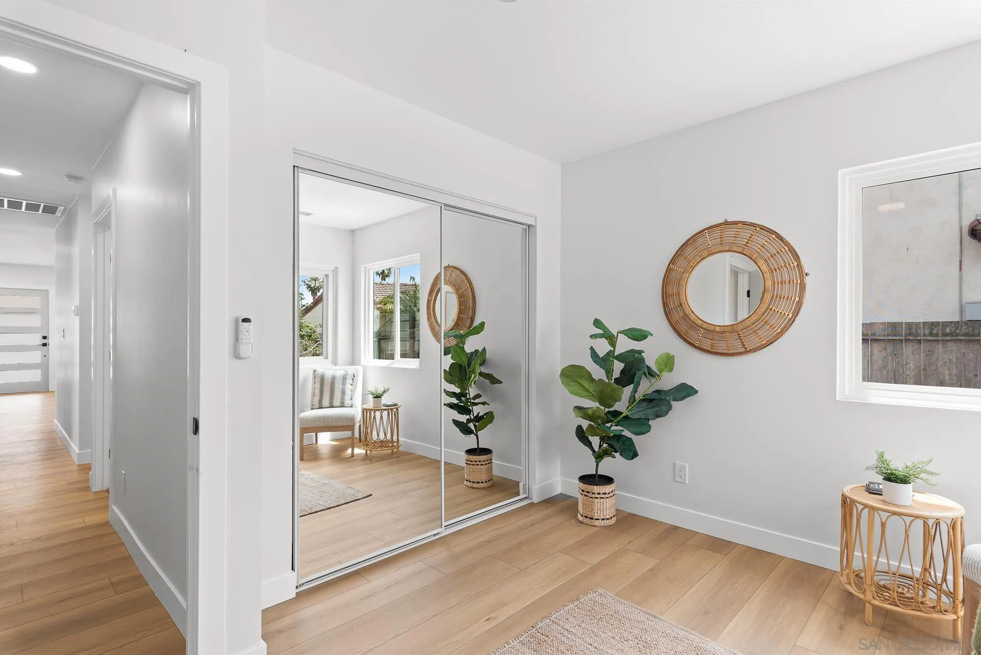 https://cdn.realtyfeed.com/cdn/127/260018453/ed37c2c11c773c3fb048a19554ba5c3b.webp