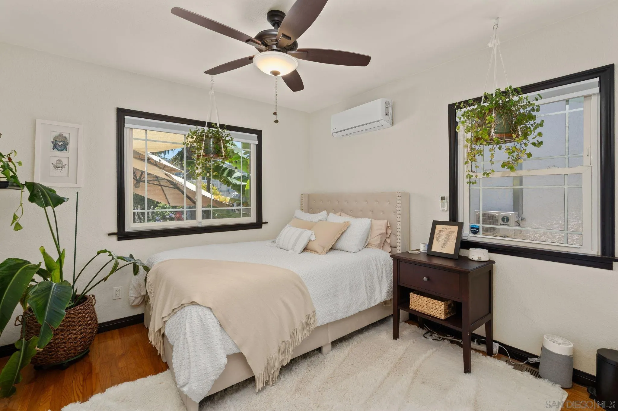https://cdn.realtyfeed.com/cdn/127/260018454/2f965283a0abe3e6134f7efcb47ab991.webp