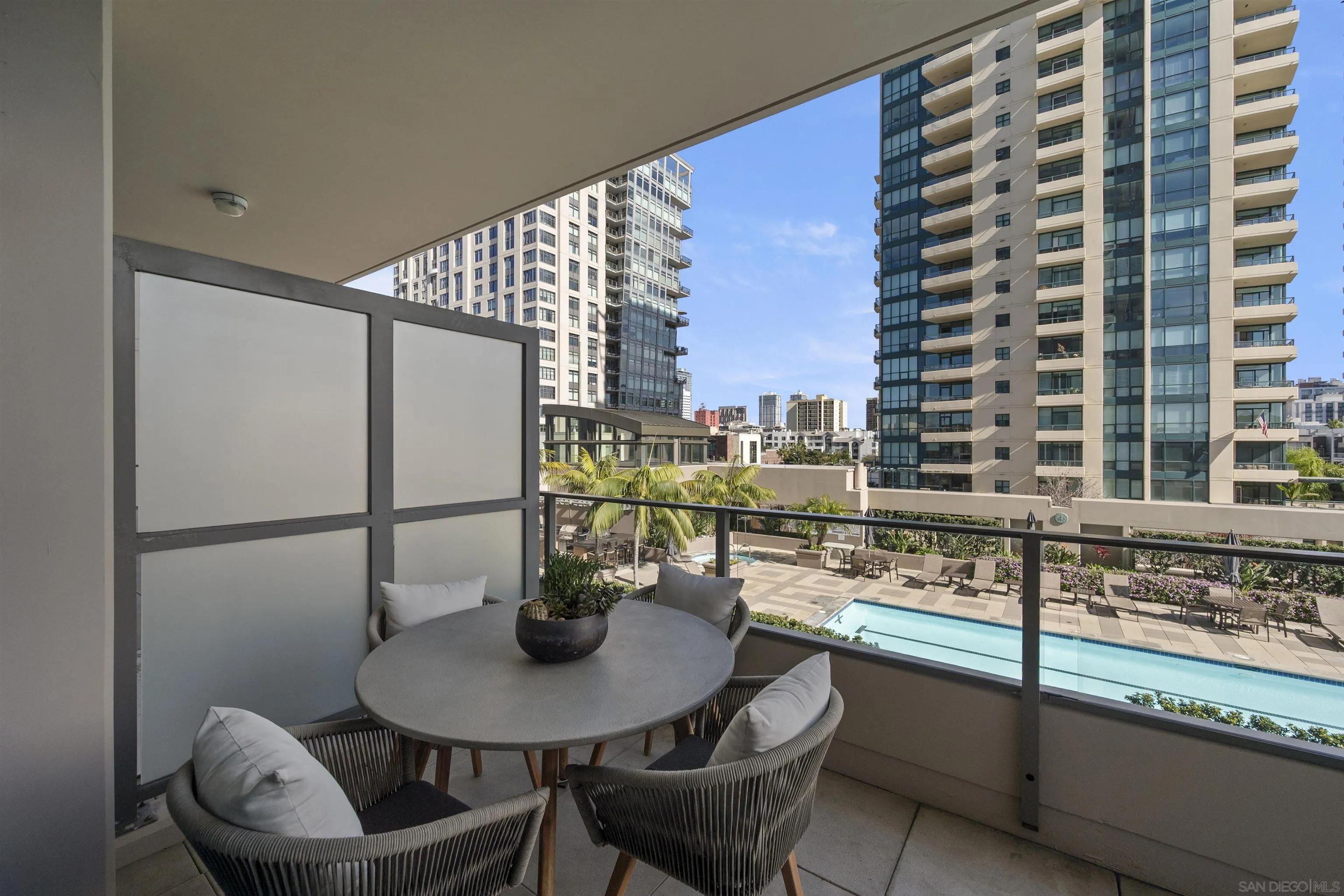 Photo #13: 260018459 Listing: Photo #13