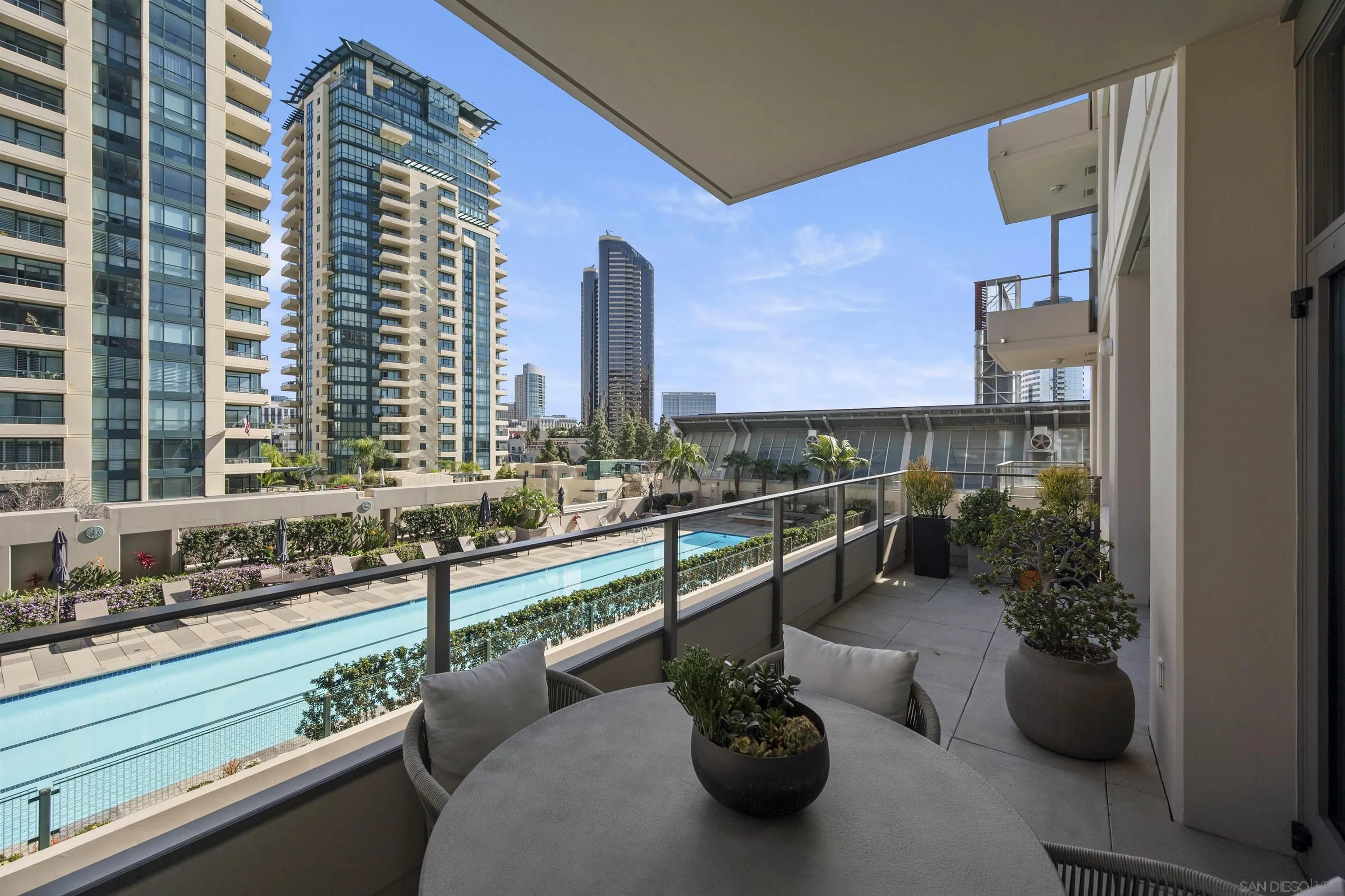 Photo #12: 260018459 Listing: Photo #12