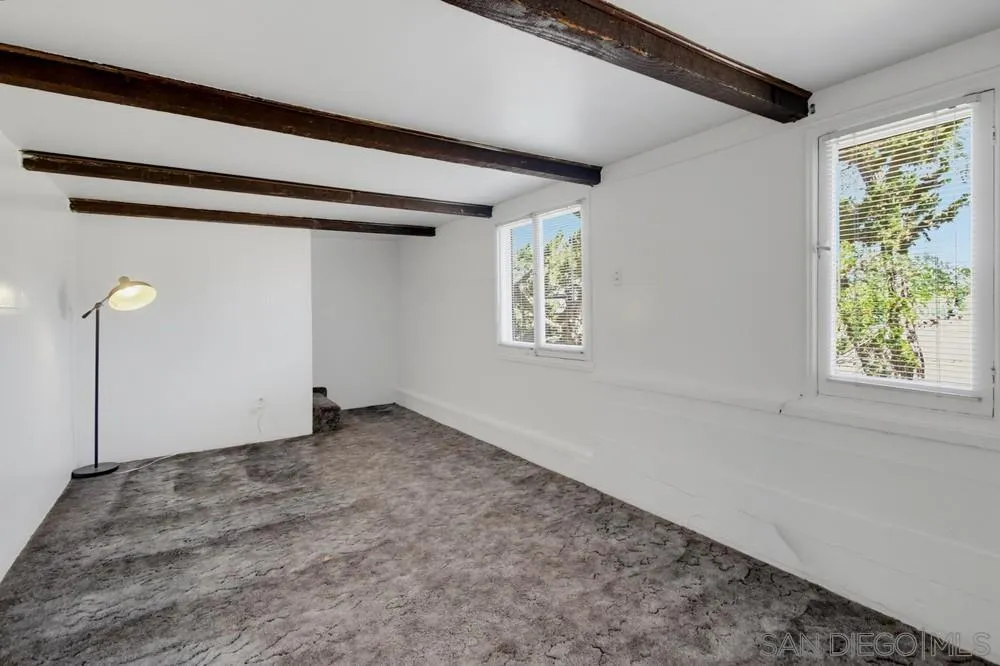 https://cdn.realtyfeed.com/cdn/127/260018464/0e9985016209b7f94d44a6c531e92fa4.webp
