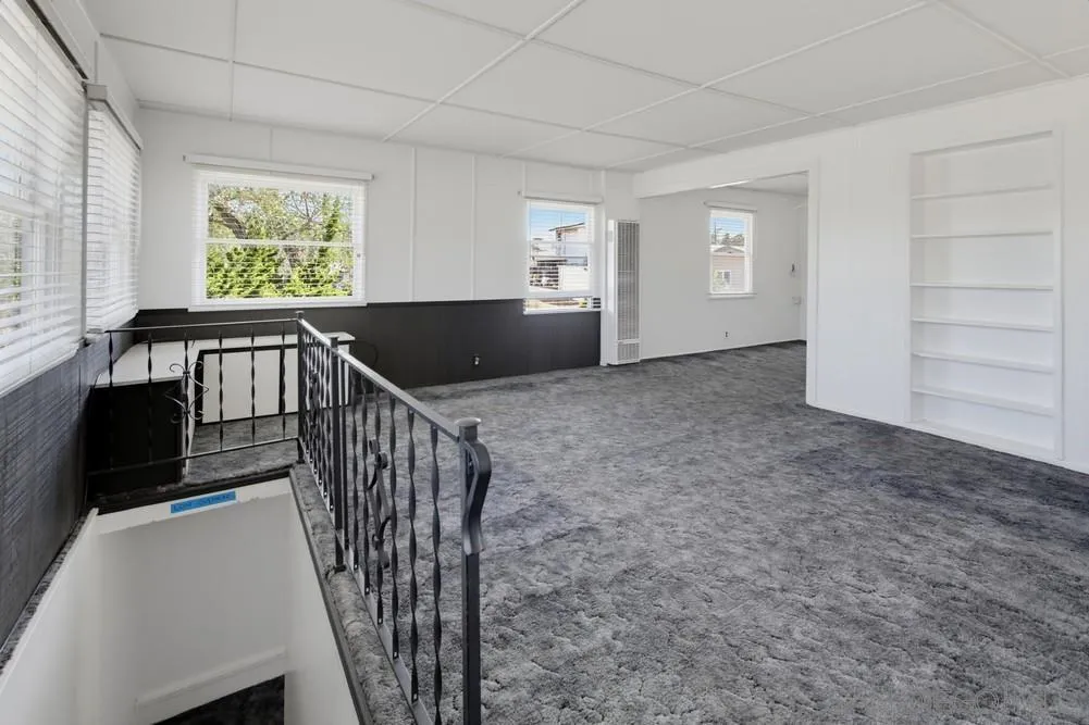 https://cdn.realtyfeed.com/cdn/127/260018464/4f332f029d408b188b8251a4ed904adb.webp