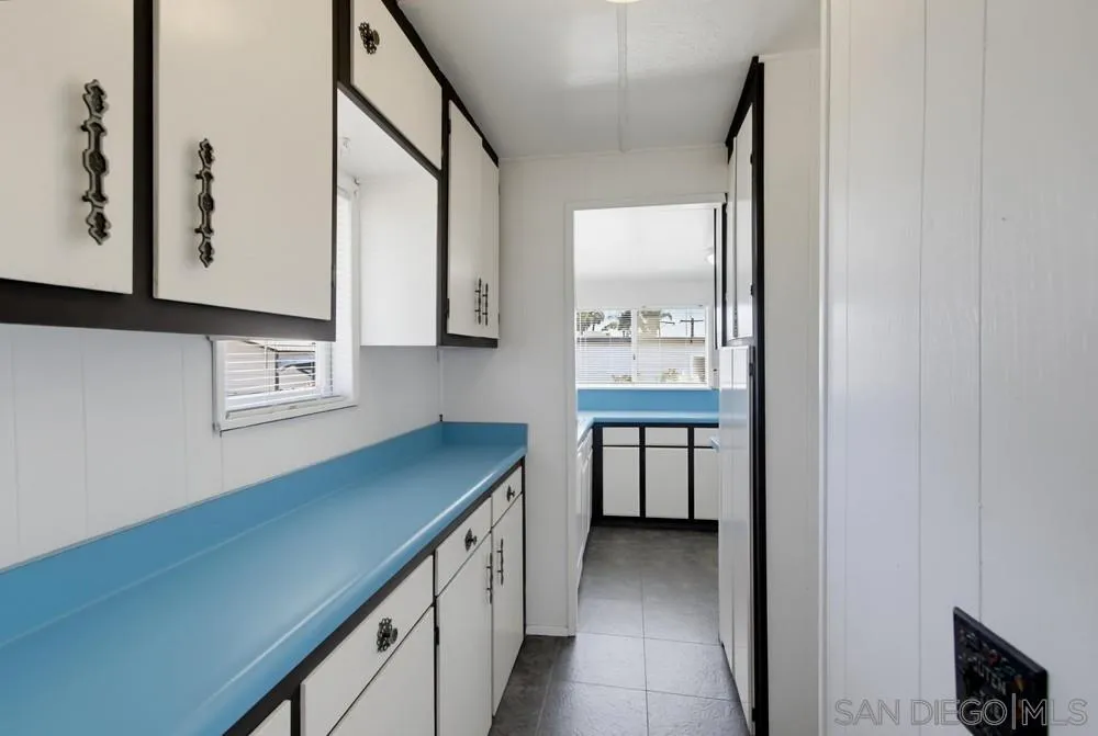 https://cdn.realtyfeed.com/cdn/127/260018464/6f474b91aaca69dd304b3479be241ebe.webp