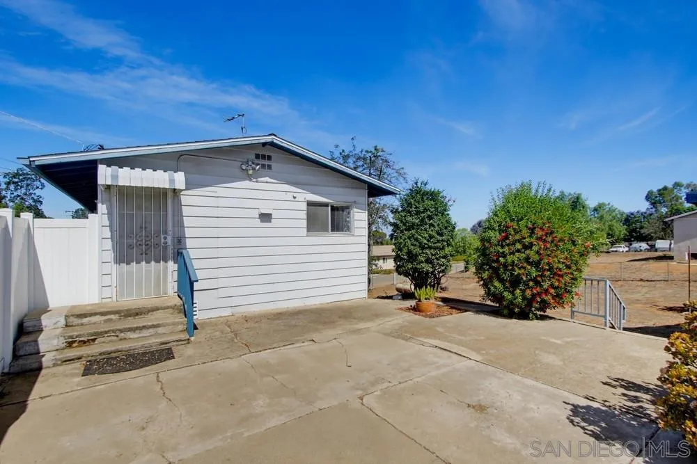 https://cdn.realtyfeed.com/cdn/127/260018464/dfcada057206ade879142376e9bc0a52.webp