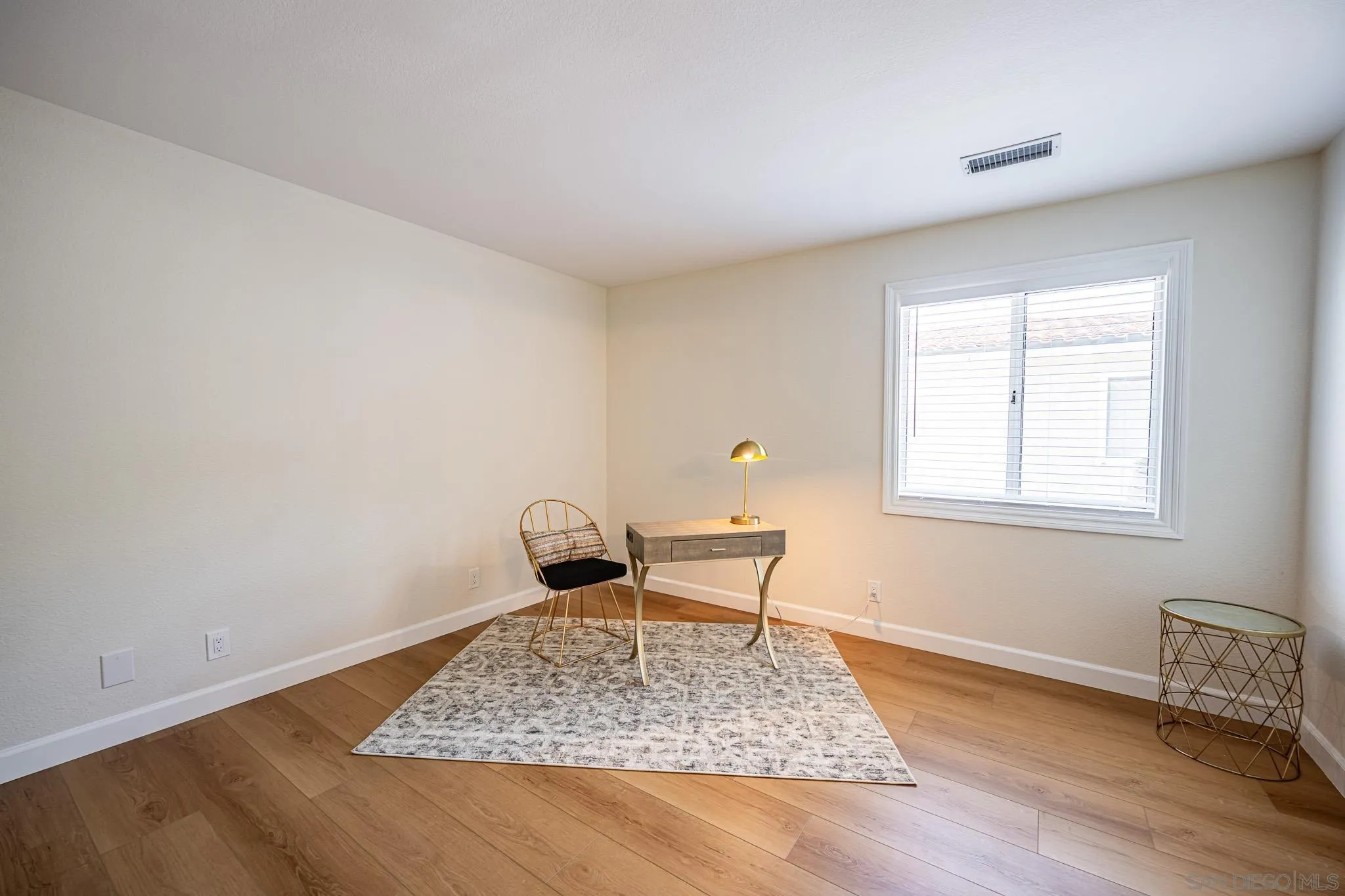 https://cdn.realtyfeed.com/cdn/127/260018471/2fa03f291d923496429b682d4b759de6.webp