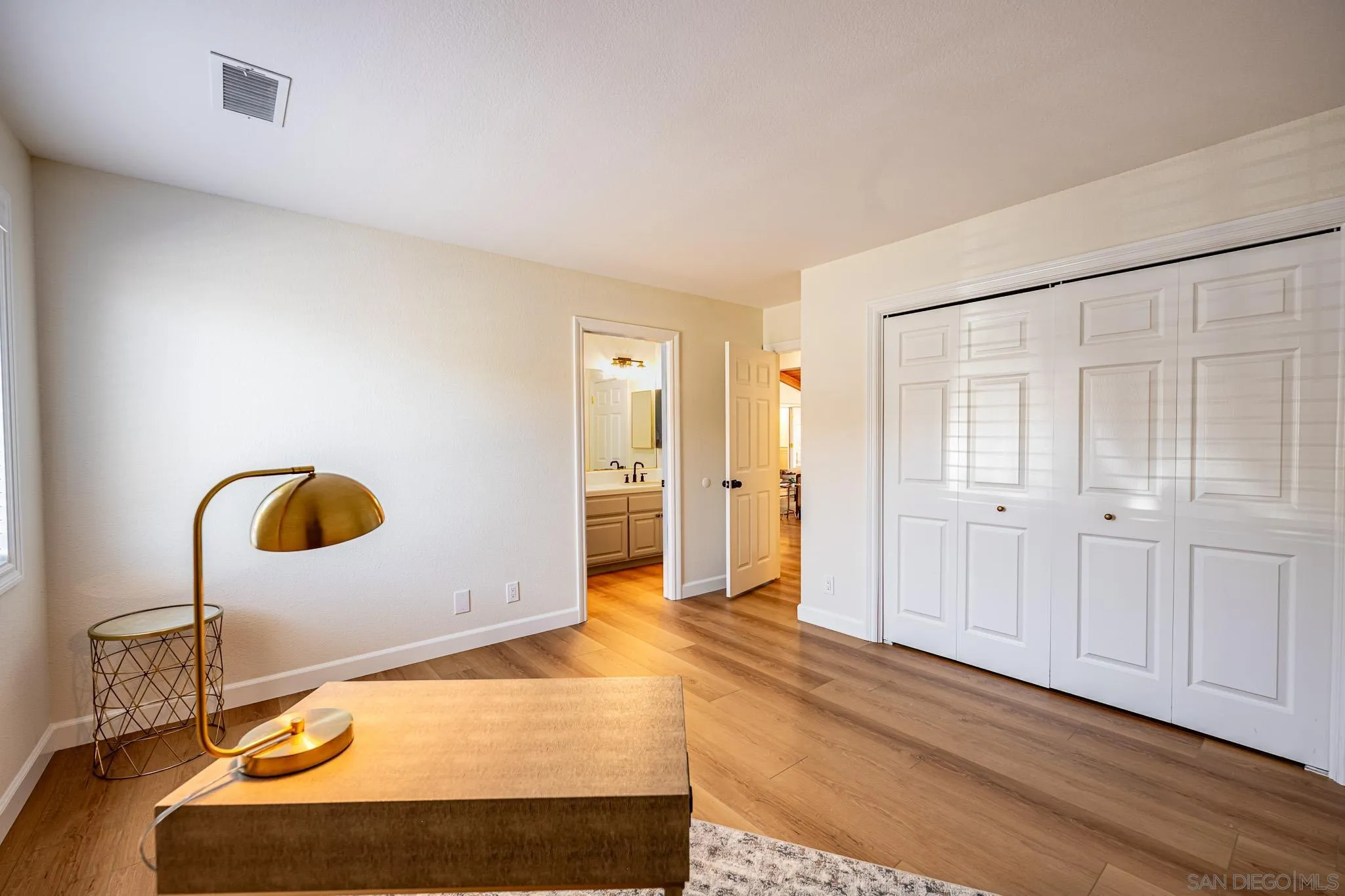 https://cdn.realtyfeed.com/cdn/127/260018471/5480770e35dbf9c46de8bdfa076acf14.webp