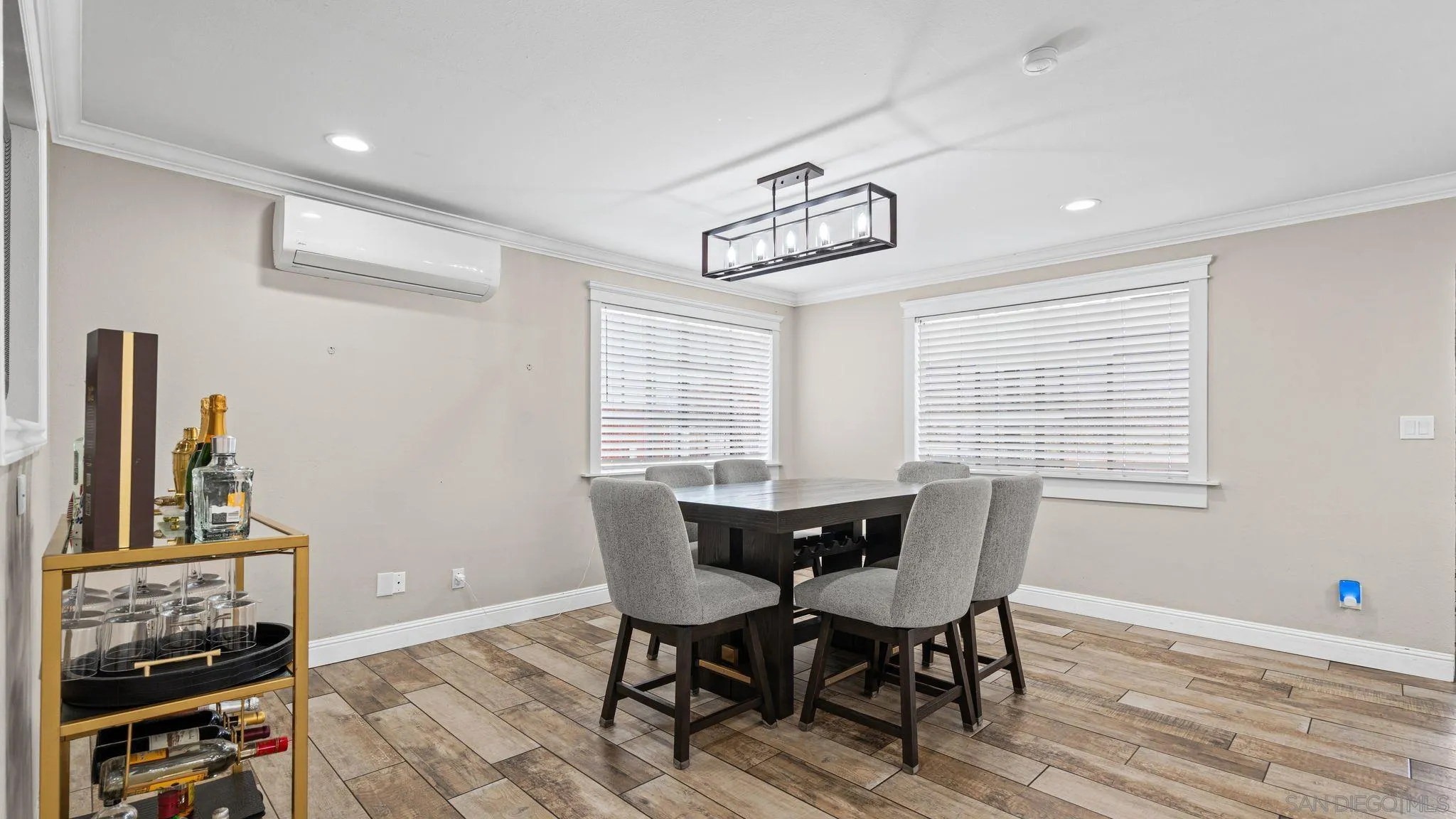 https://cdn.realtyfeed.com/cdn/127/260018472/11923c5ded1f34f182886cf4e8a7298a.webp