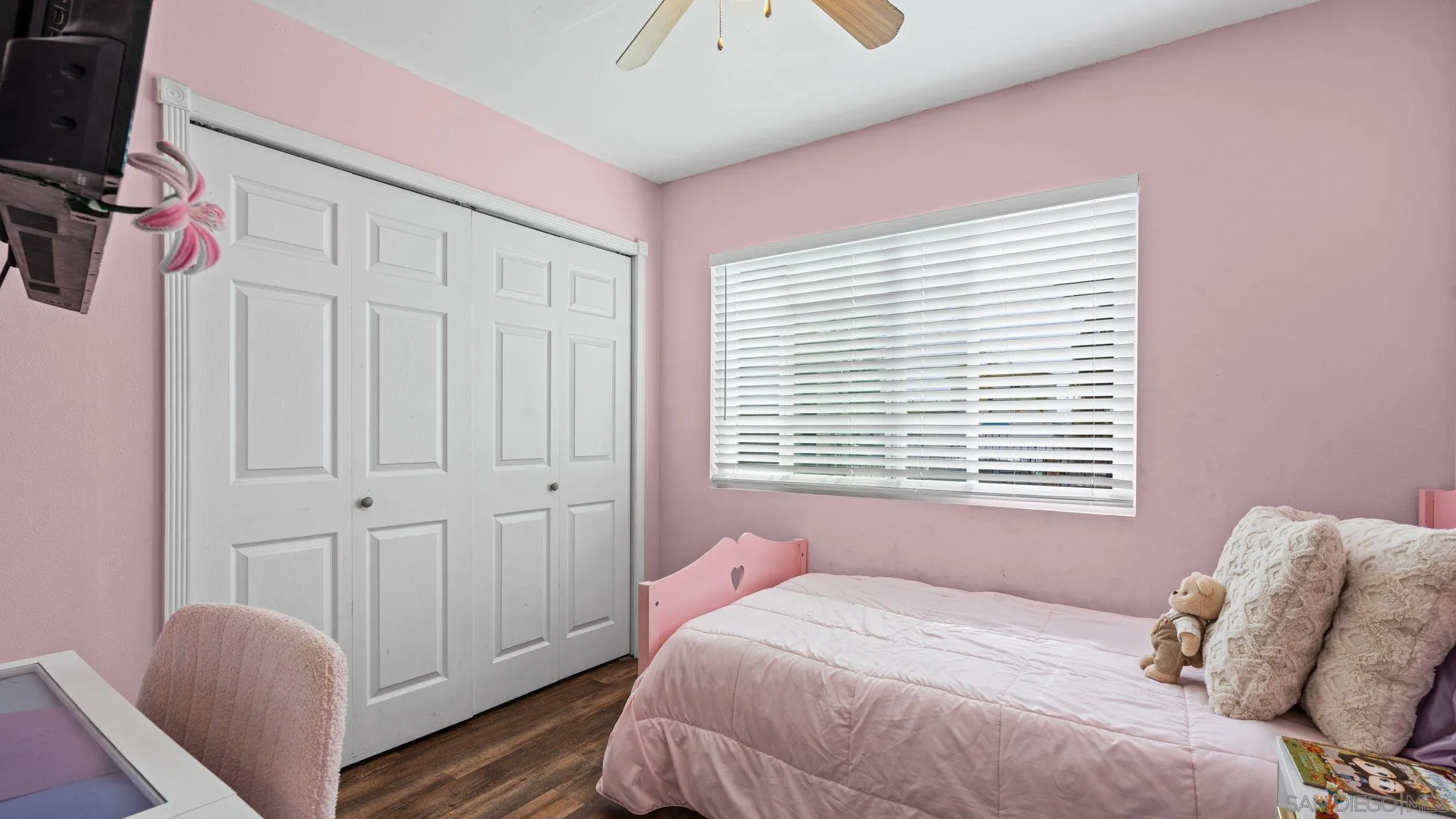 https://cdn.realtyfeed.com/cdn/127/260018472/3874d7bdea3d51187bb7fca64b11b1ed.webp