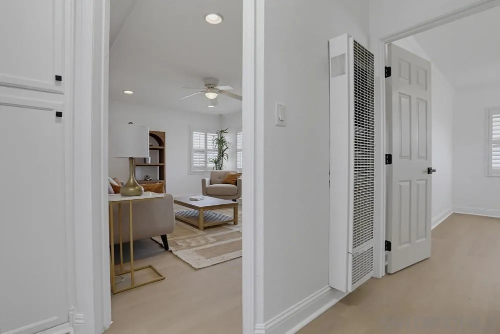 https://cdn.realtyfeed.com/cdn/127/260018476/cb5d55bd75c1c8023c95cea8af5ad309.webp