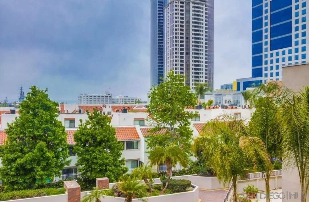 850 State Street Unit 328, San Diego, CA 92101 - Photo 5 of 11, San Diego, CA