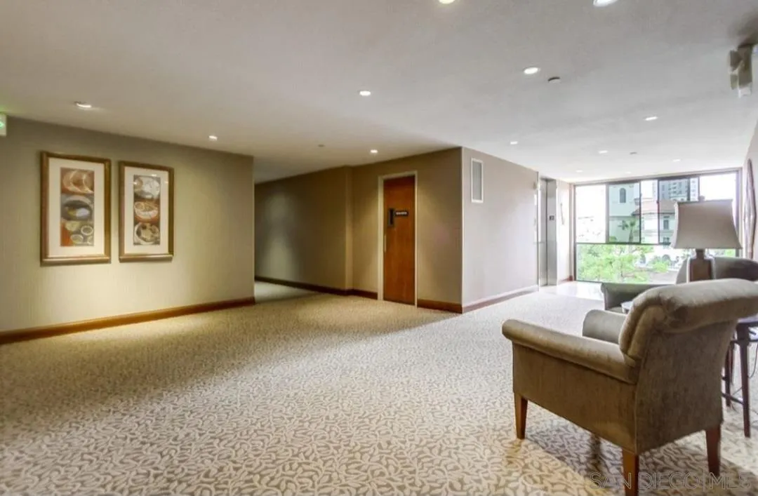 850 State Street Unit 328, San Diego, CA 92101 - Photo 2 of 11, San Diego, CA