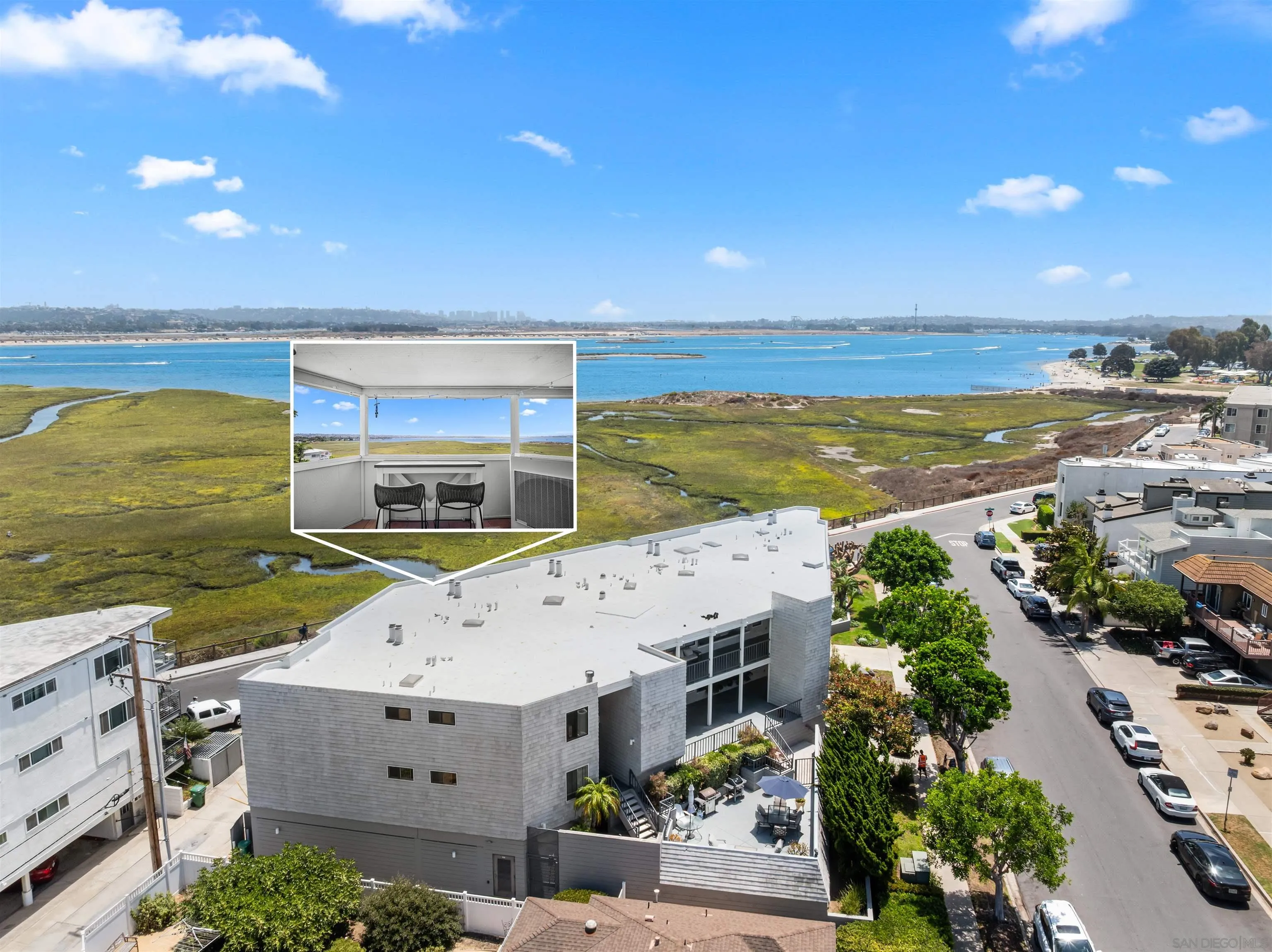 3955 Honeycutt St Unit 202, San Diego, CA 92109 - Main photo, San Diego, CA