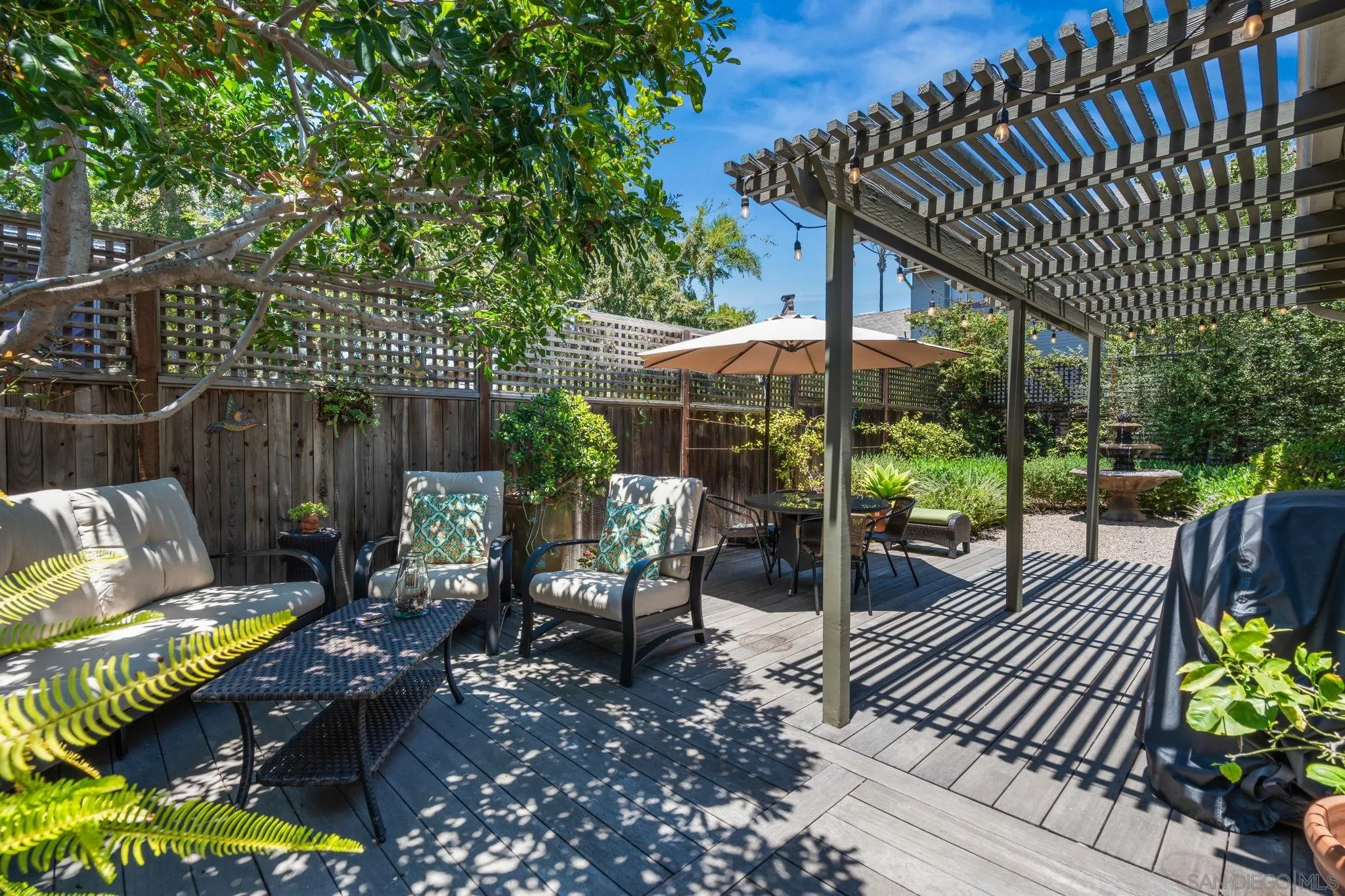 https://cdn.realtyfeed.com/cdn/127/260018482/5324ee850e1315215d4d46f59b95af8f.webp