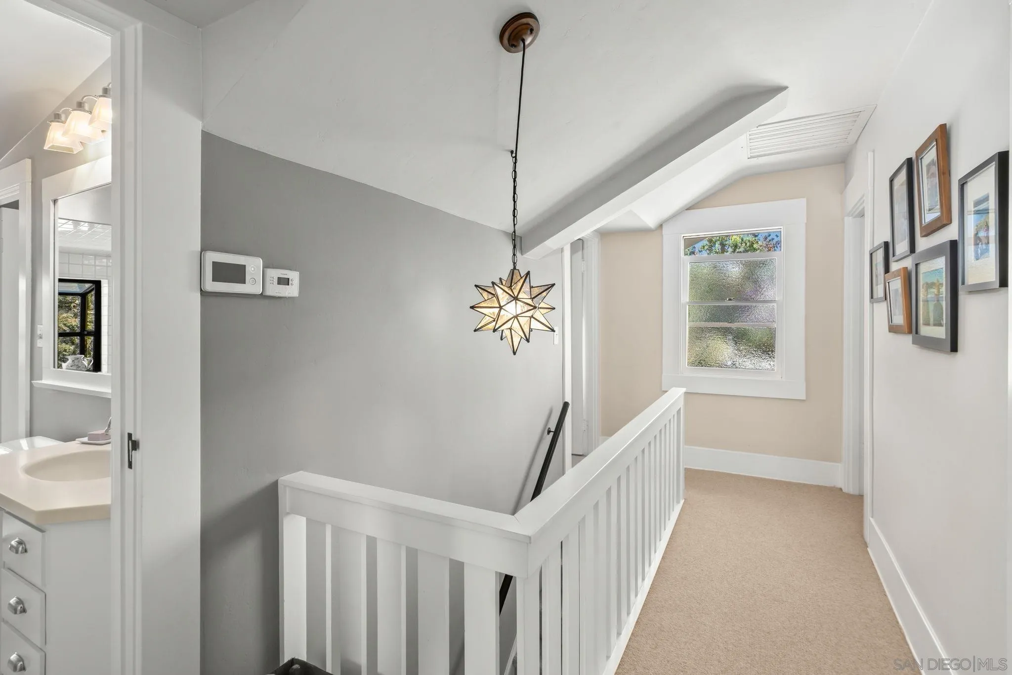 https://cdn.realtyfeed.com/cdn/127/260018482/ee39af9964614c7e9bd906f95b982604.webp