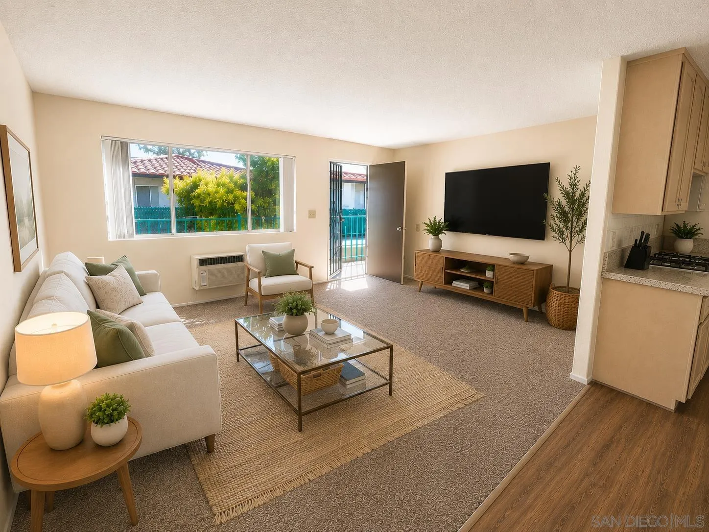 948 Chase Ave Unit H, EL CAJON, CA 92020 - Photo 4 of 16, El Cajon, CA