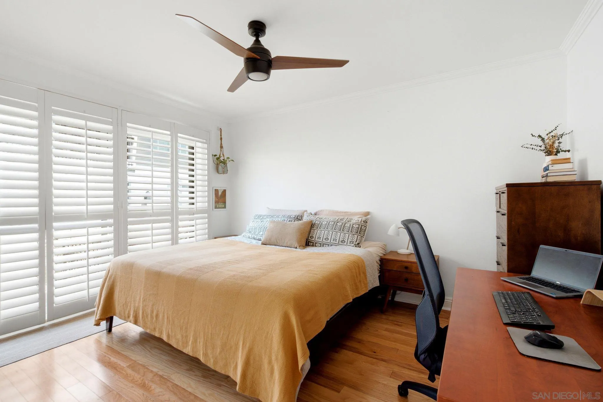 https://cdn.realtyfeed.com/cdn/127/260018491/5876054dd2ffc46e78e51a0a0befa0fc.webp