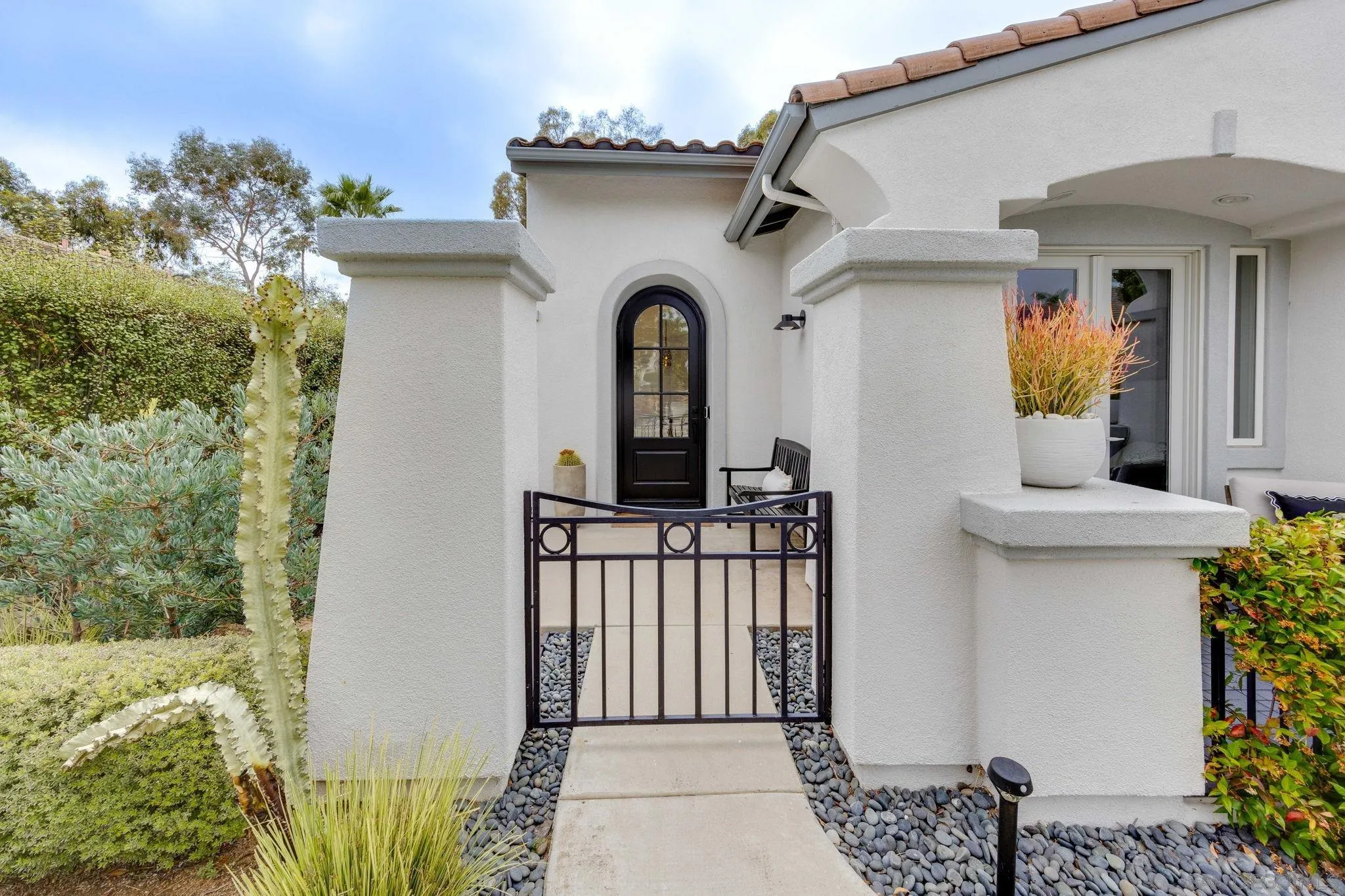 1042 Alexandra Ln, Encinitas, CA 92024 - Photo 2 of 54, Encinitas, CA