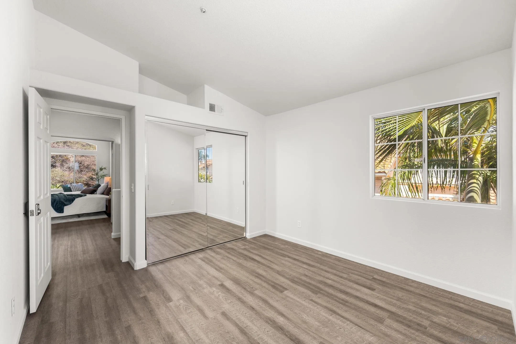 https://cdn.realtyfeed.com/cdn/127/260018494/4f9f4bac3d6ff7200d711f0ef4dbeacd.webp