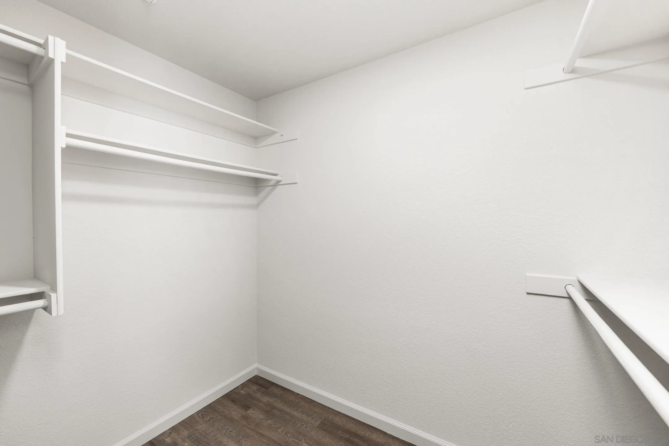 https://cdn.realtyfeed.com/cdn/127/260018494/a5829b233edf5696283a7f681ff3ad60.webp