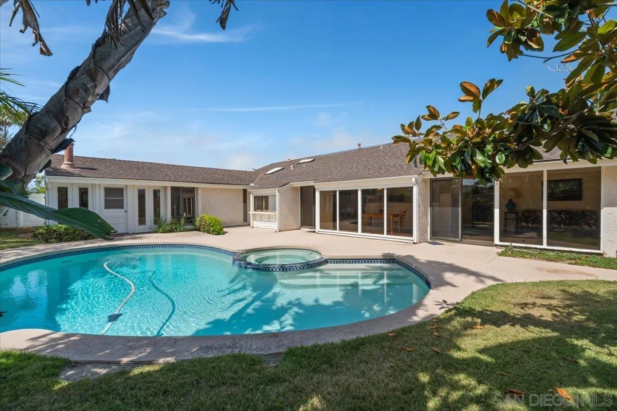 https://cdn.realtyfeed.com/cdn/127/260018499/36386ffb0e1af6f6cf1d18ee8047976e.webp